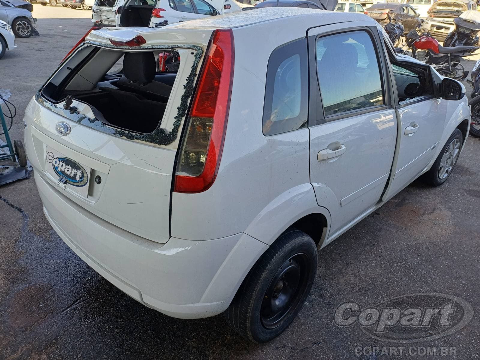 Ford Fiesta 2013 — foto 4