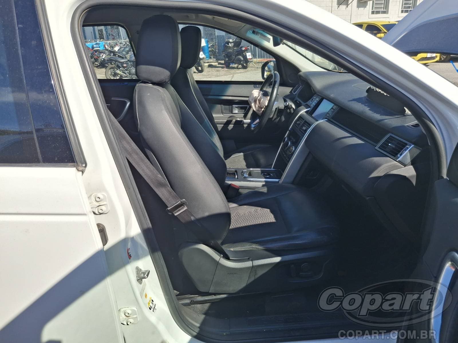 Land Rover Discovery Sport 2019 — foto 5