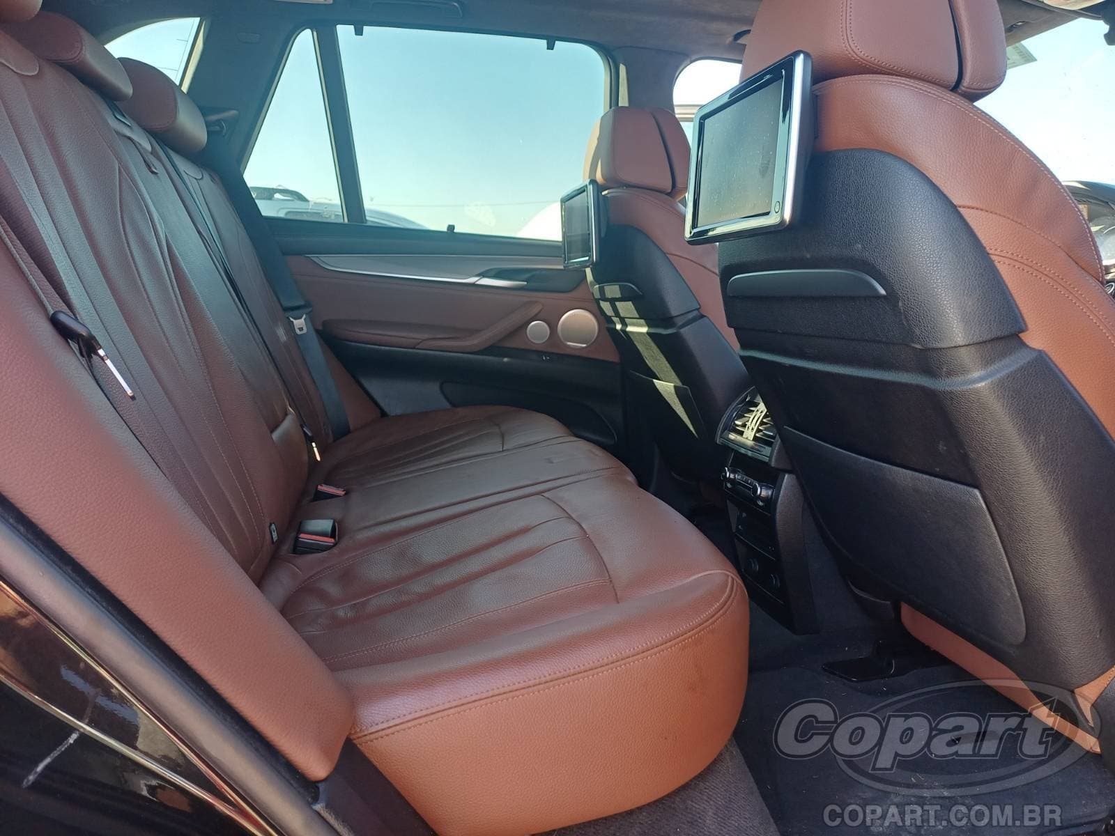 BMW X5 2015 — foto 6