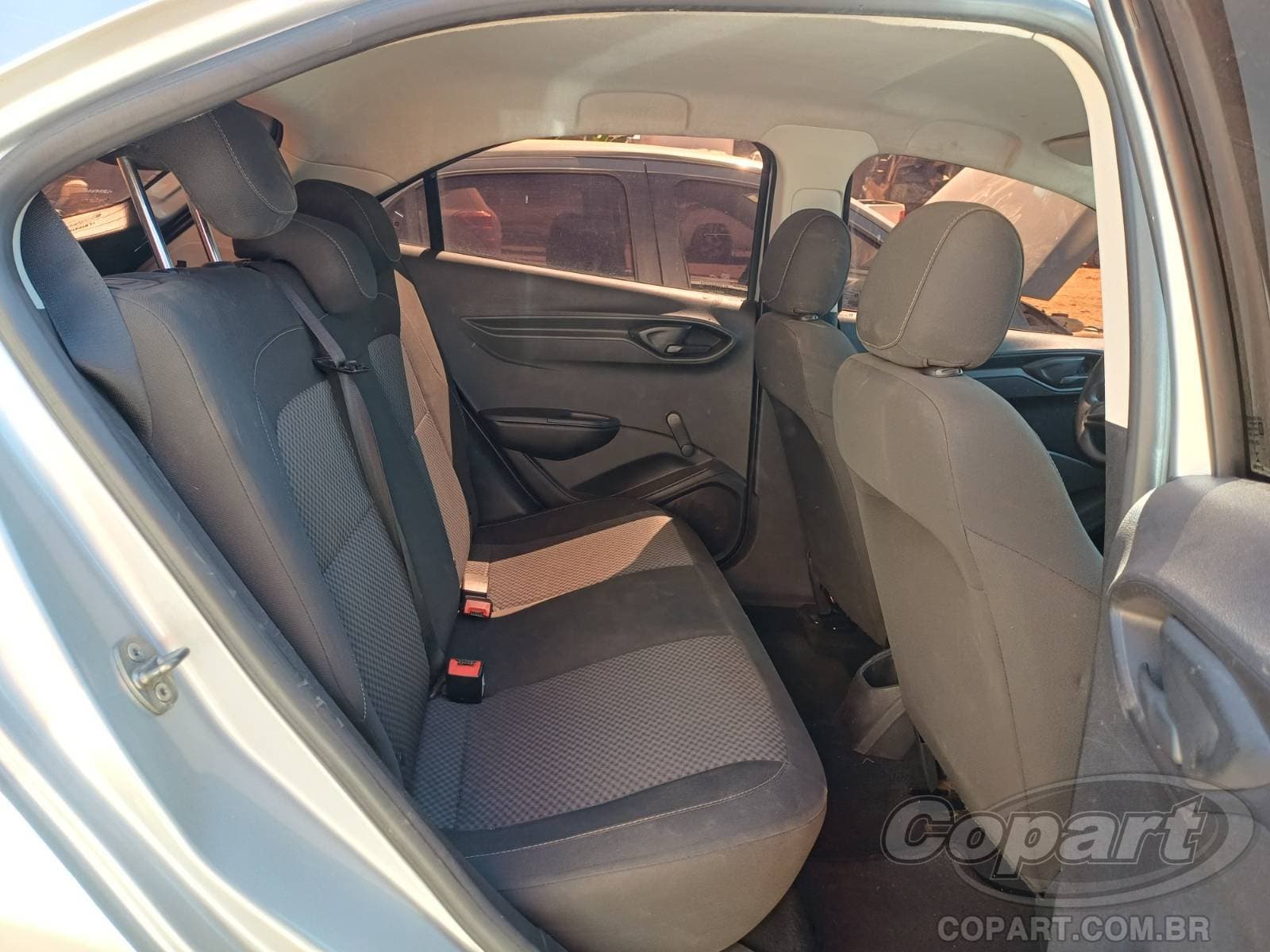 Chevrolet Onix 2020 — foto 6