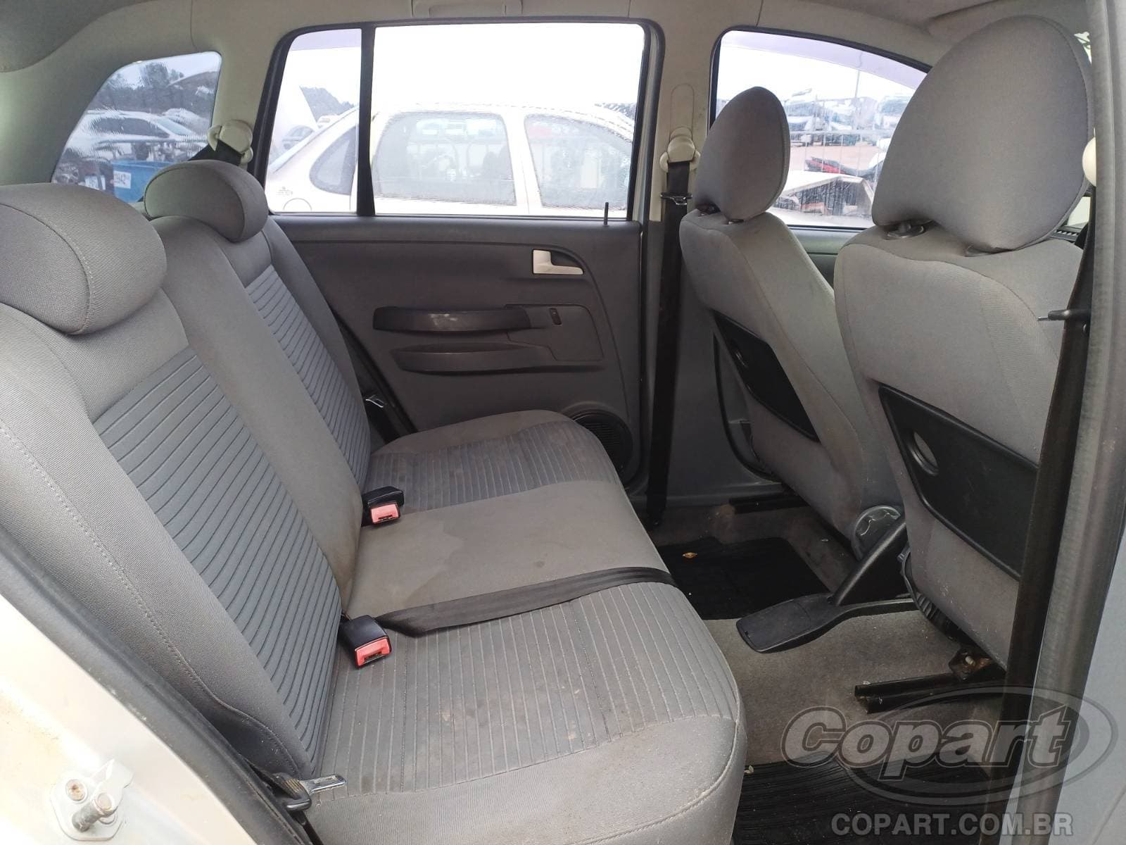 Volkswagen Spacefox 2008 — foto 6