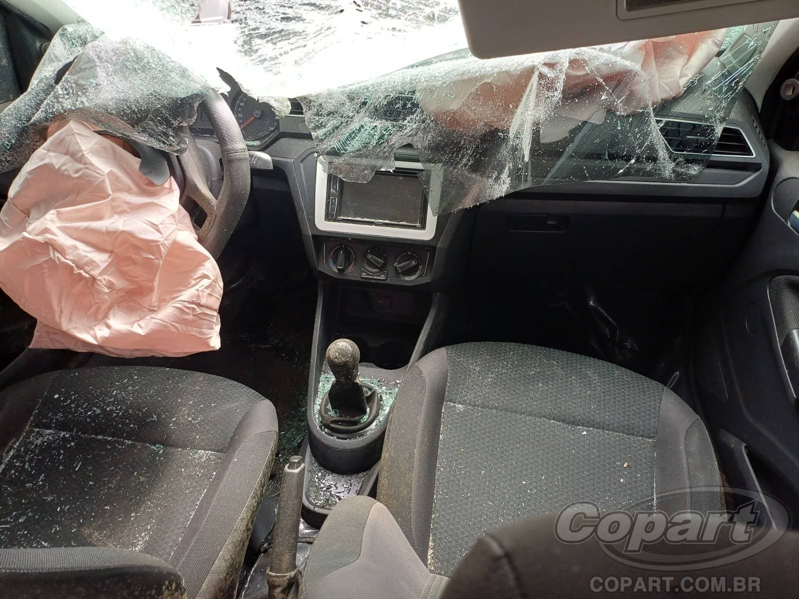 Volkswagen GOL 2018 — foto 9
