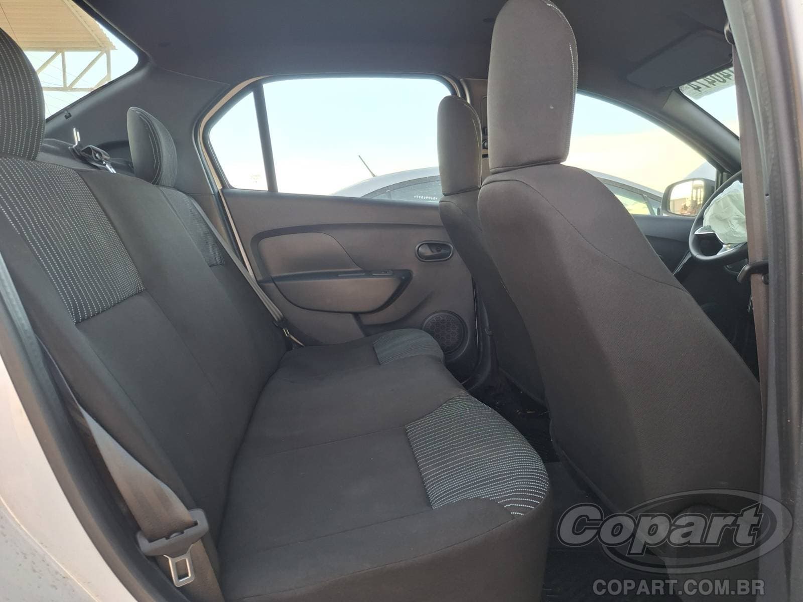 Renault Logan 2025 — foto 6