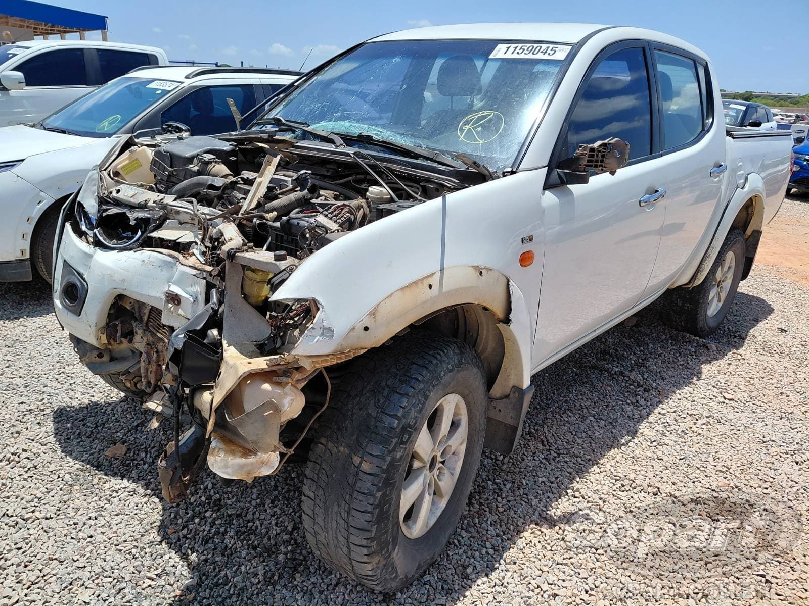 Mitsubishi L200 Triton 2013 — foto 2