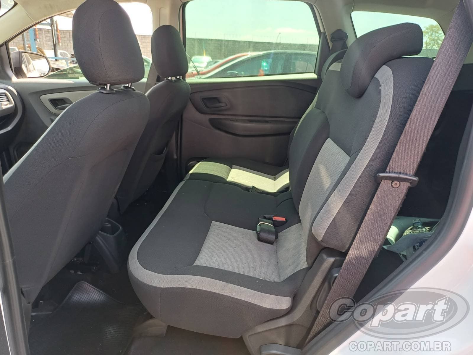 Chevrolet Spin 2017 — foto 6