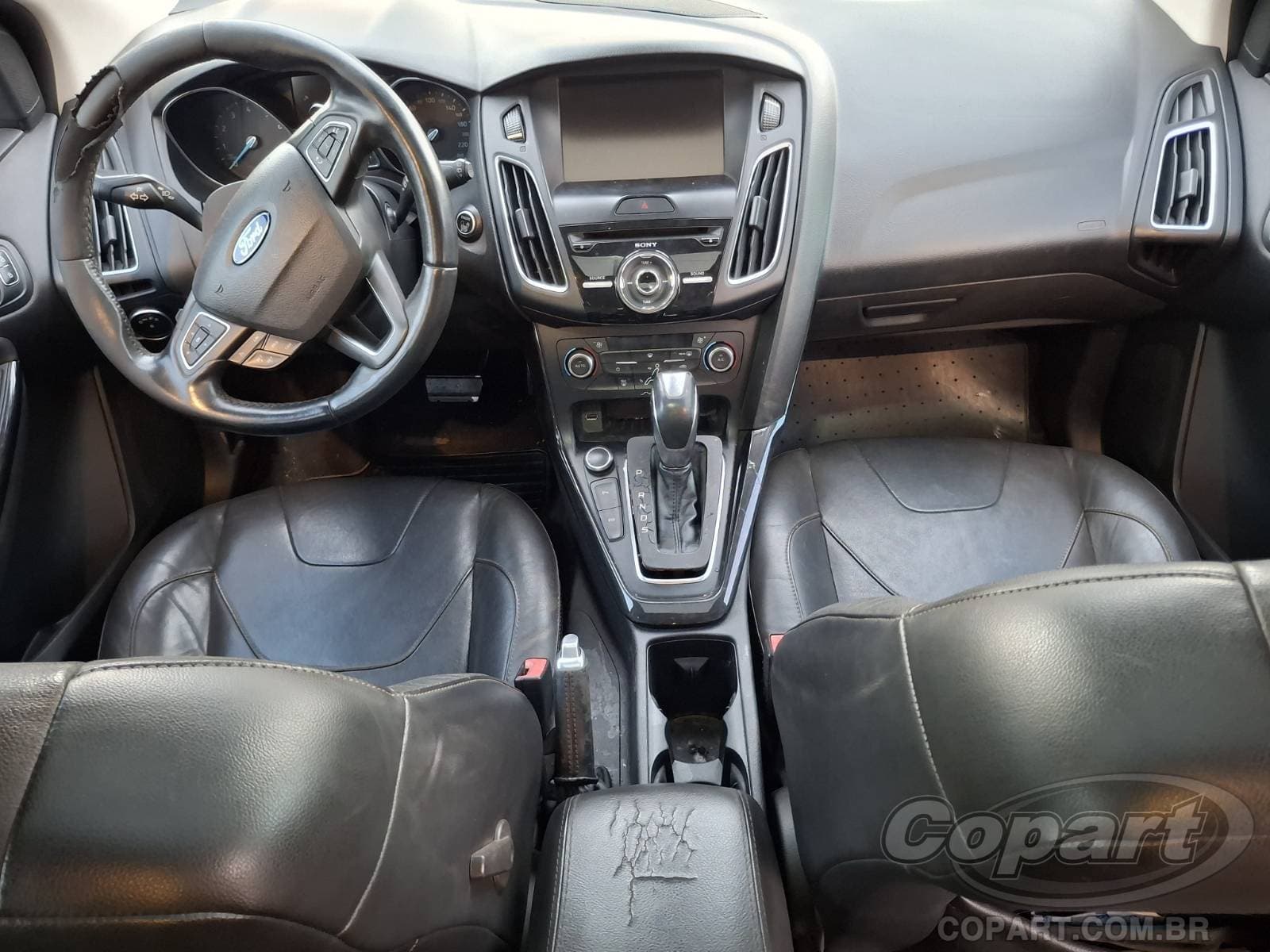 Ford Focus 2016 — foto 9