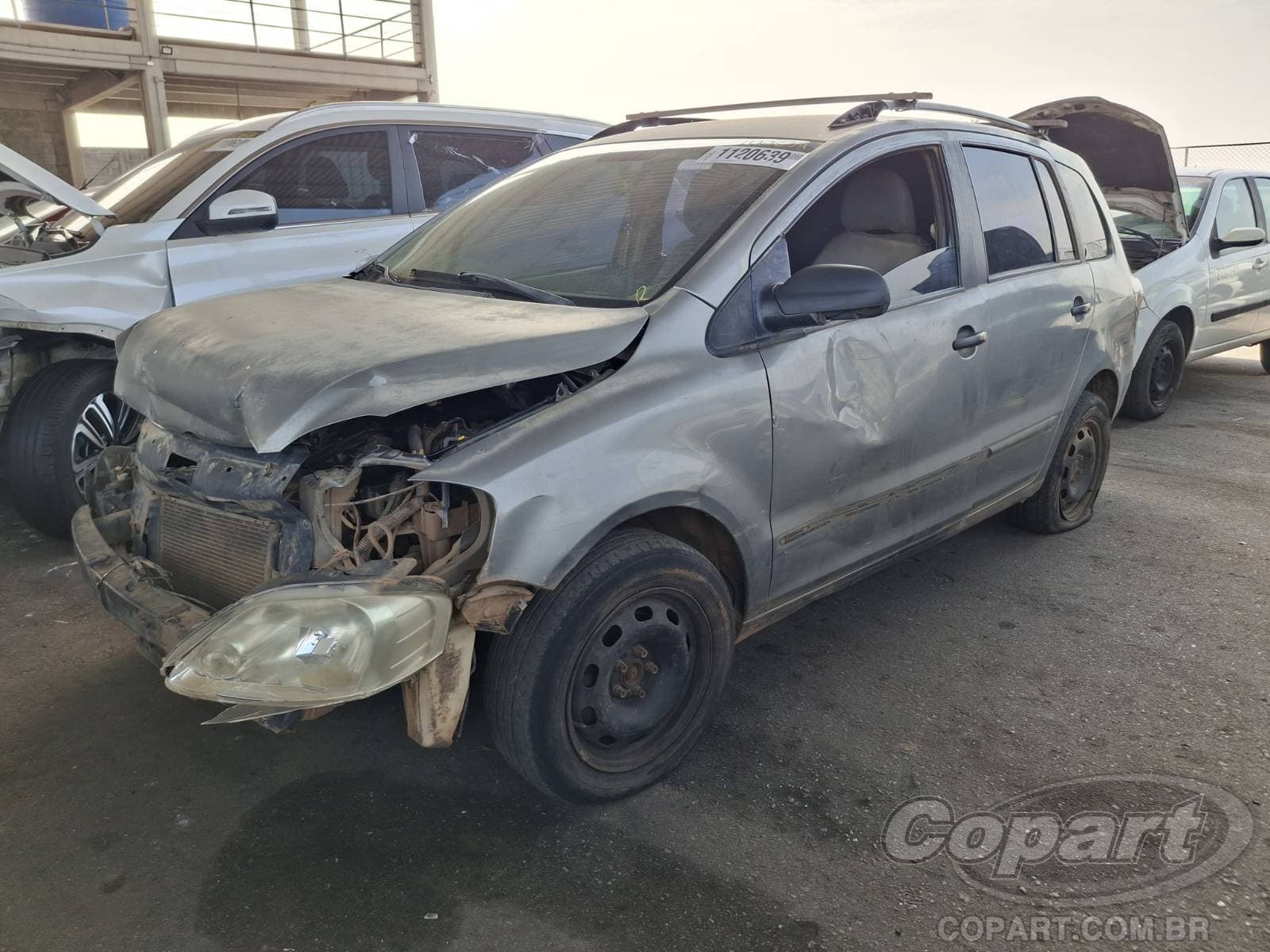 Volkswagen Spacefox 2008 — foto 2