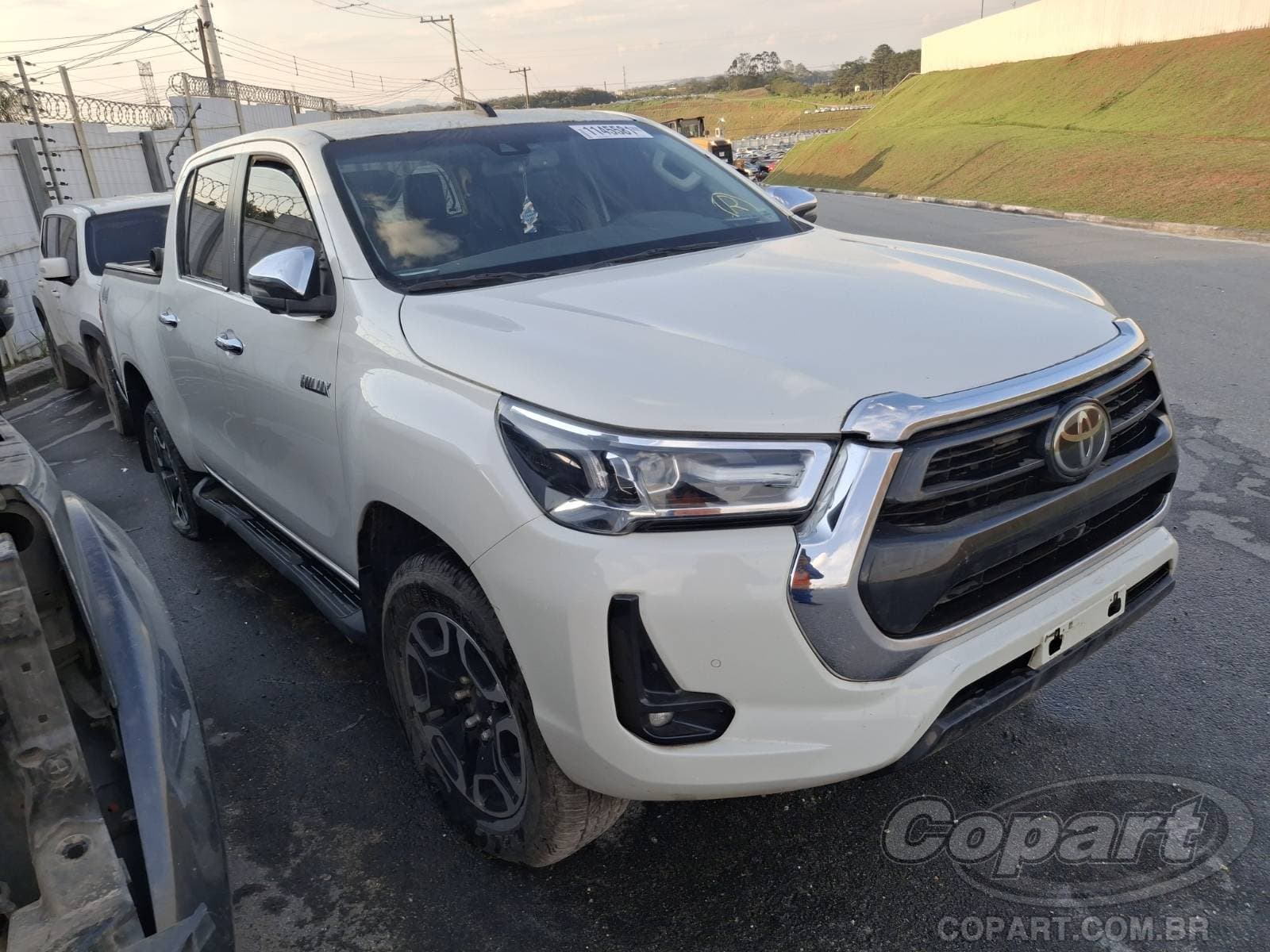 Toyota Hilux CD 2.8 D-4D TURBO 2022