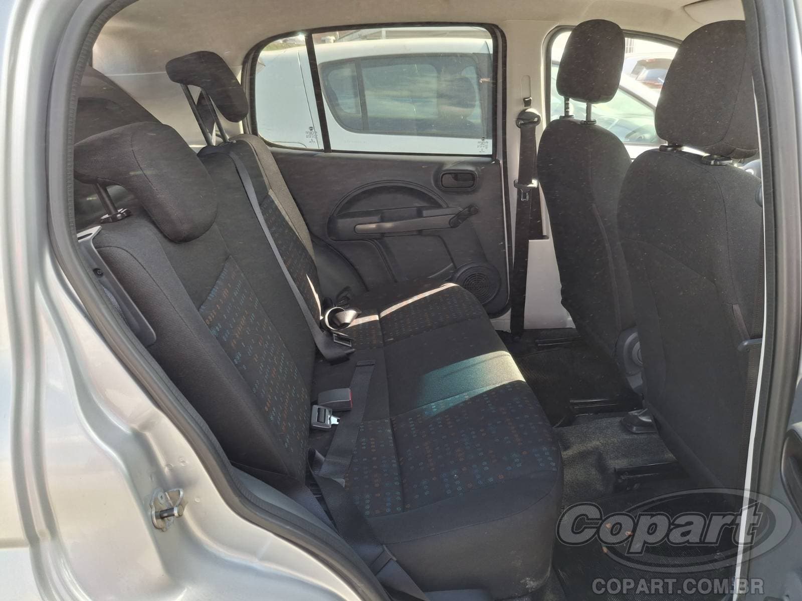 Fiat UNO 2014 — foto 6