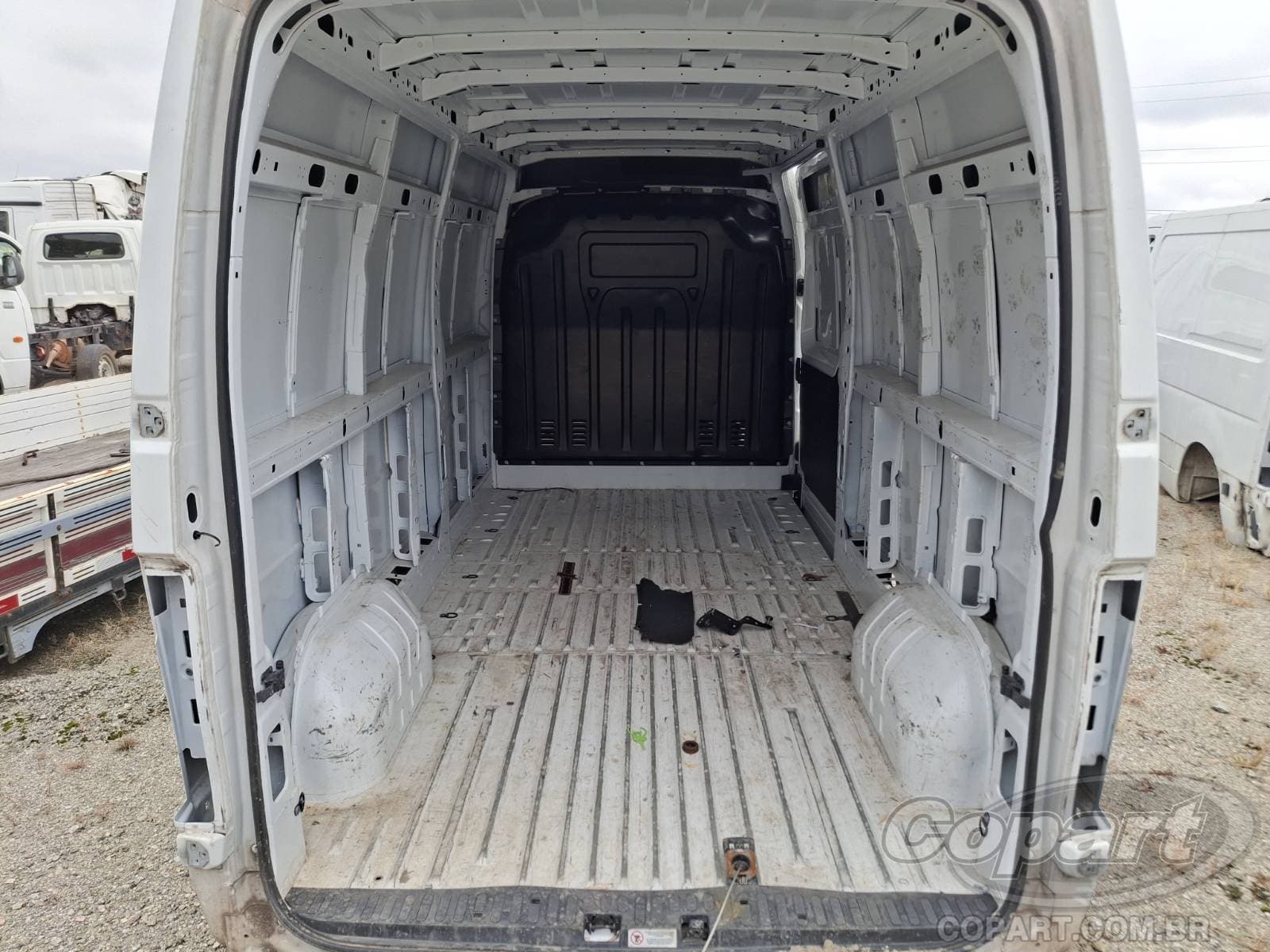 Renault Master Furgao 2024 — foto 6