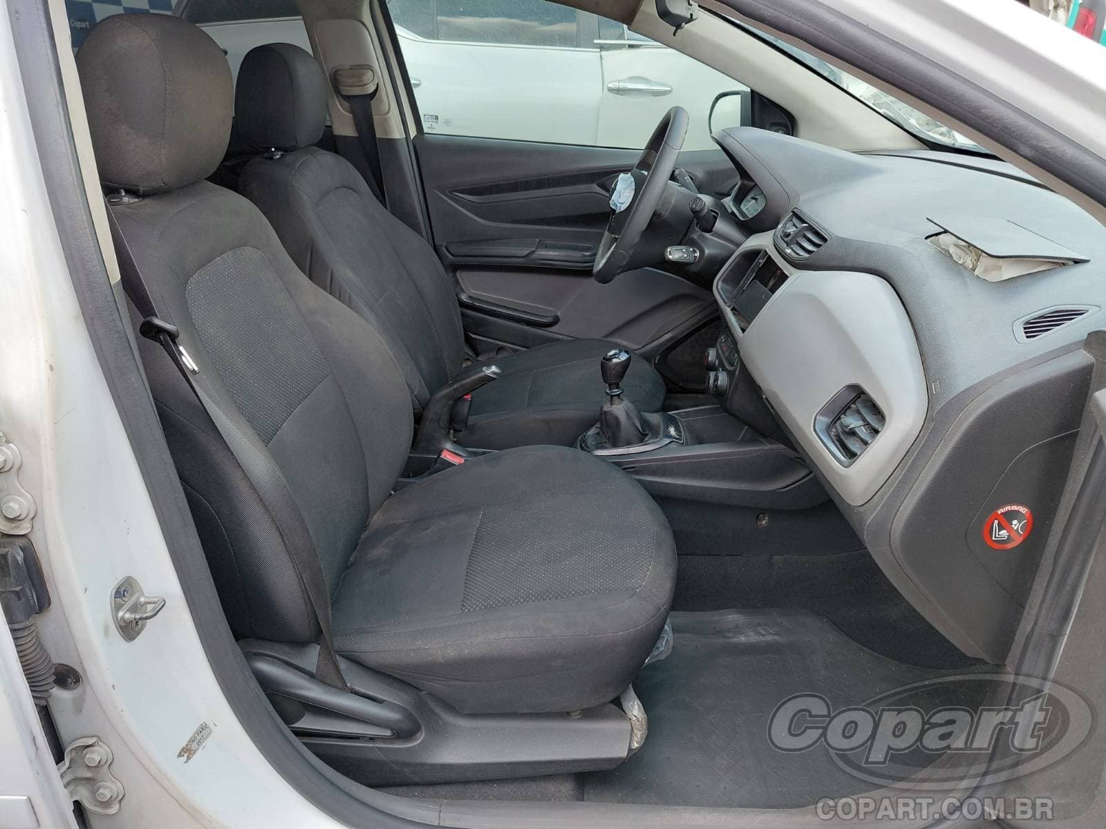 Chevrolet Onix 2018 — foto 5