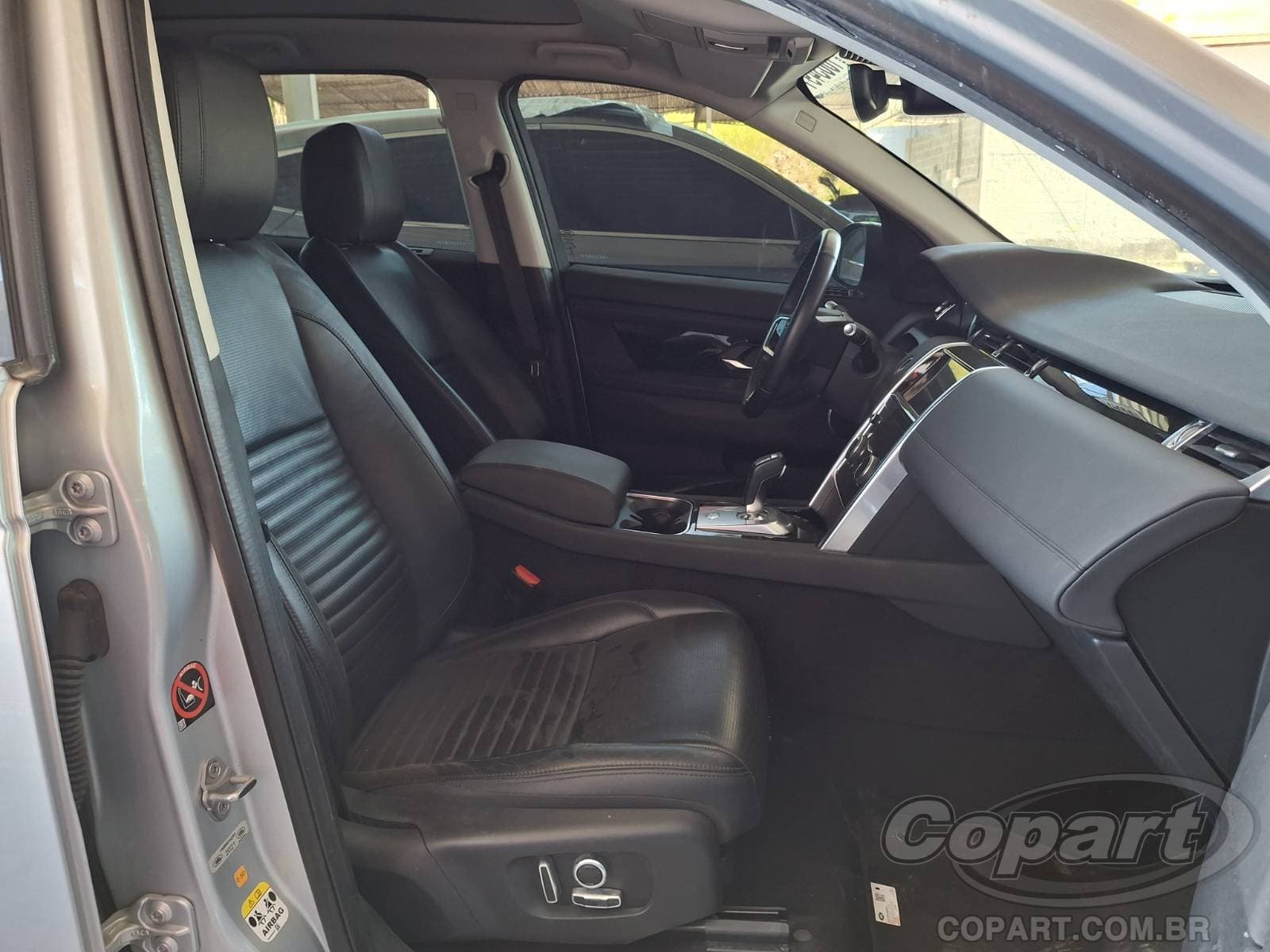 Land Rover Discovery Sport 2021 — foto 5