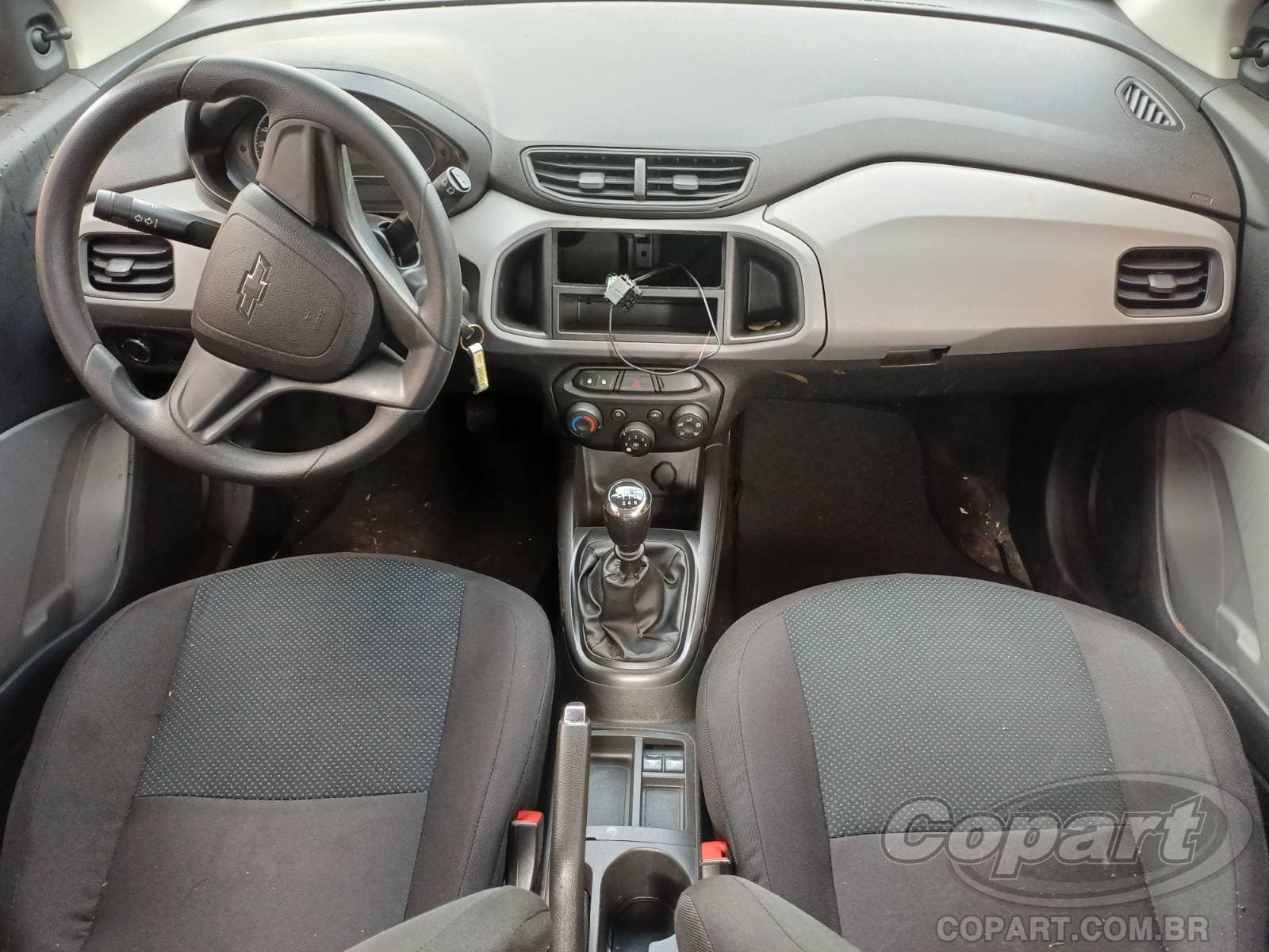 Chevrolet Onix 2018 — foto 9