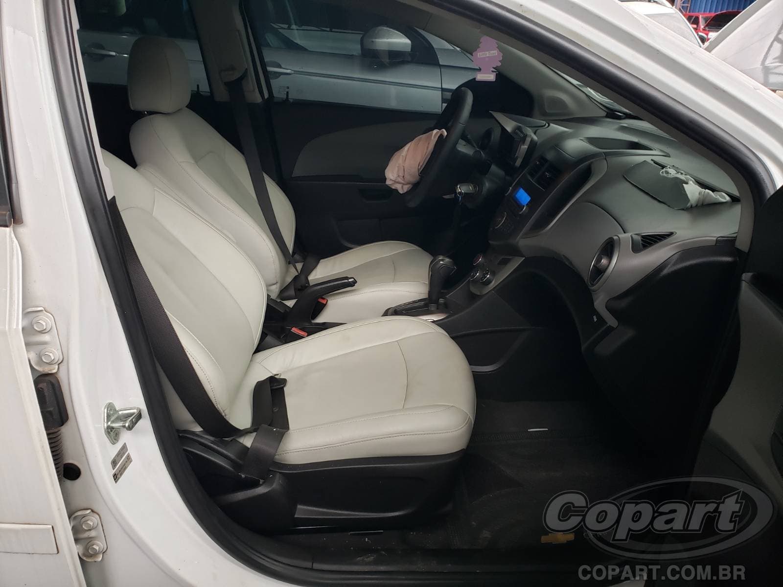 Chevrolet Sonic Sedan 2013 — foto 5