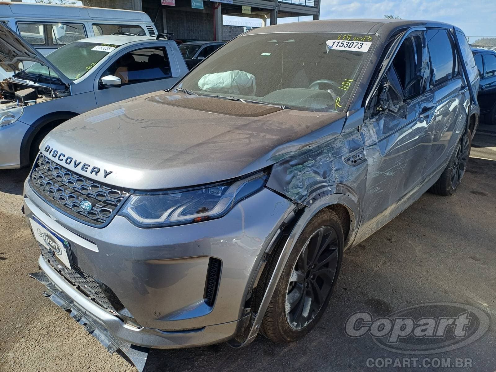 Land Rover Discovery Sport 2023 — foto 2