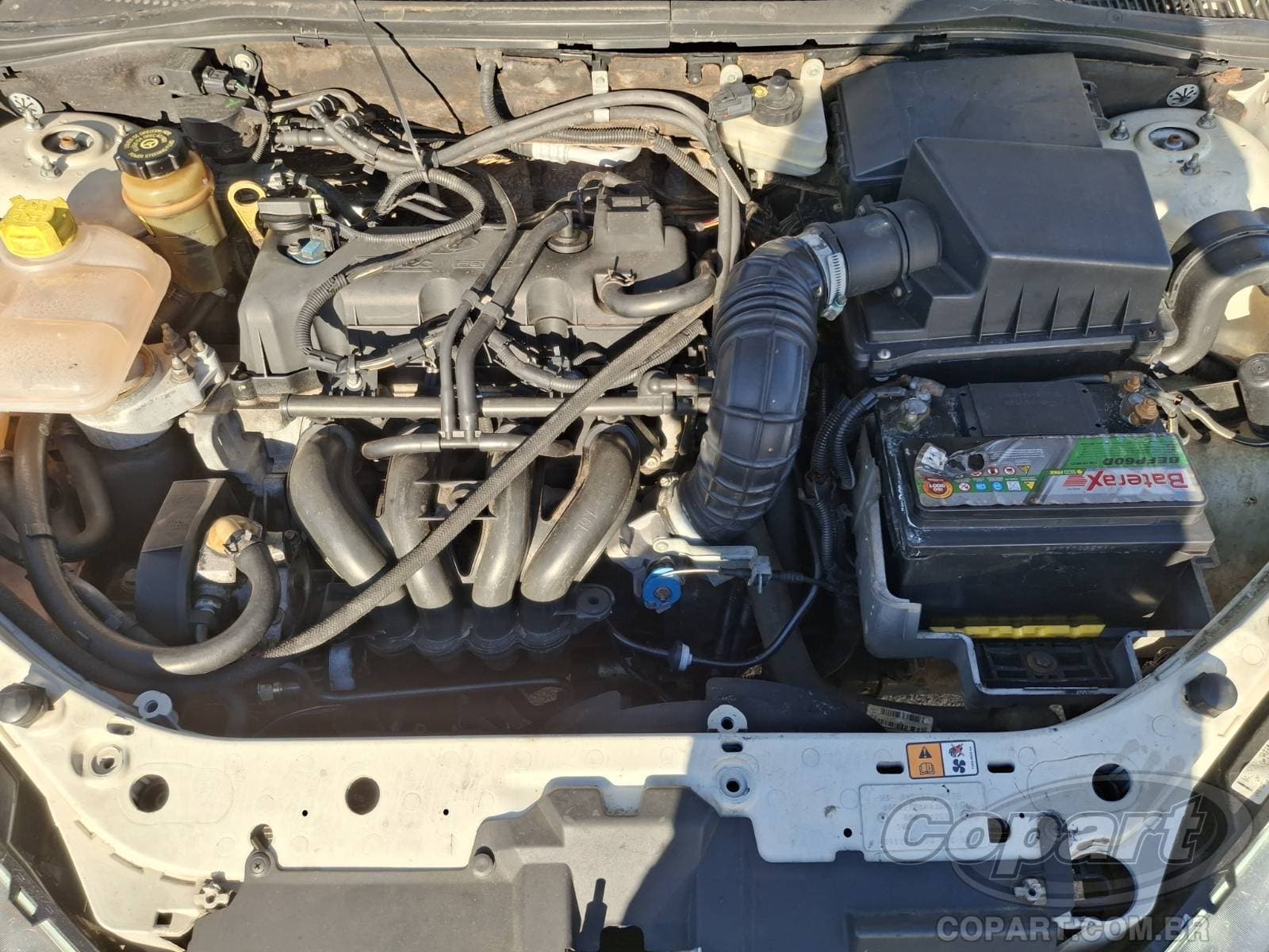Ford Focus 2004 — foto 7