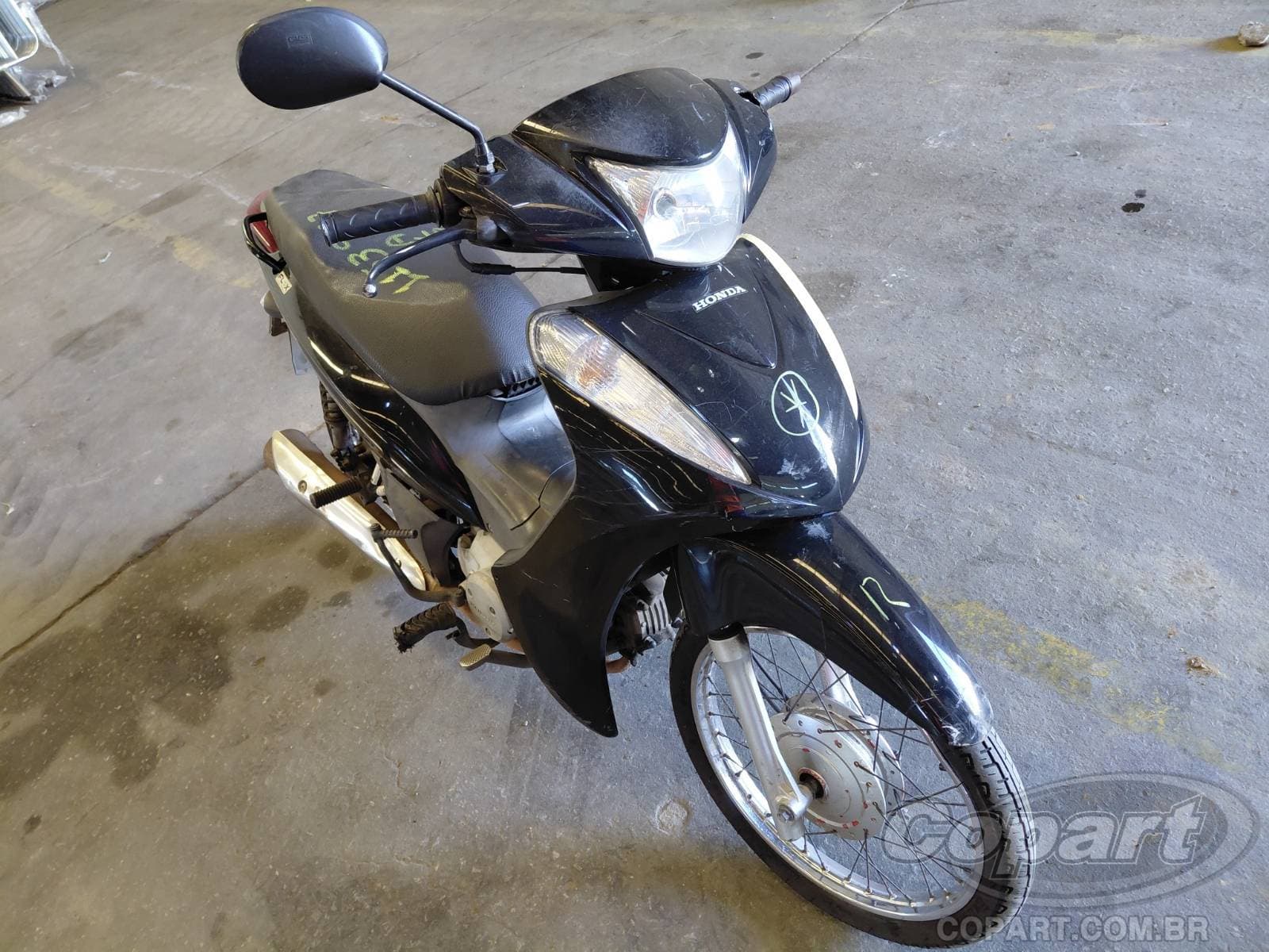 Honda BIZ 125 2011 — foto 1
