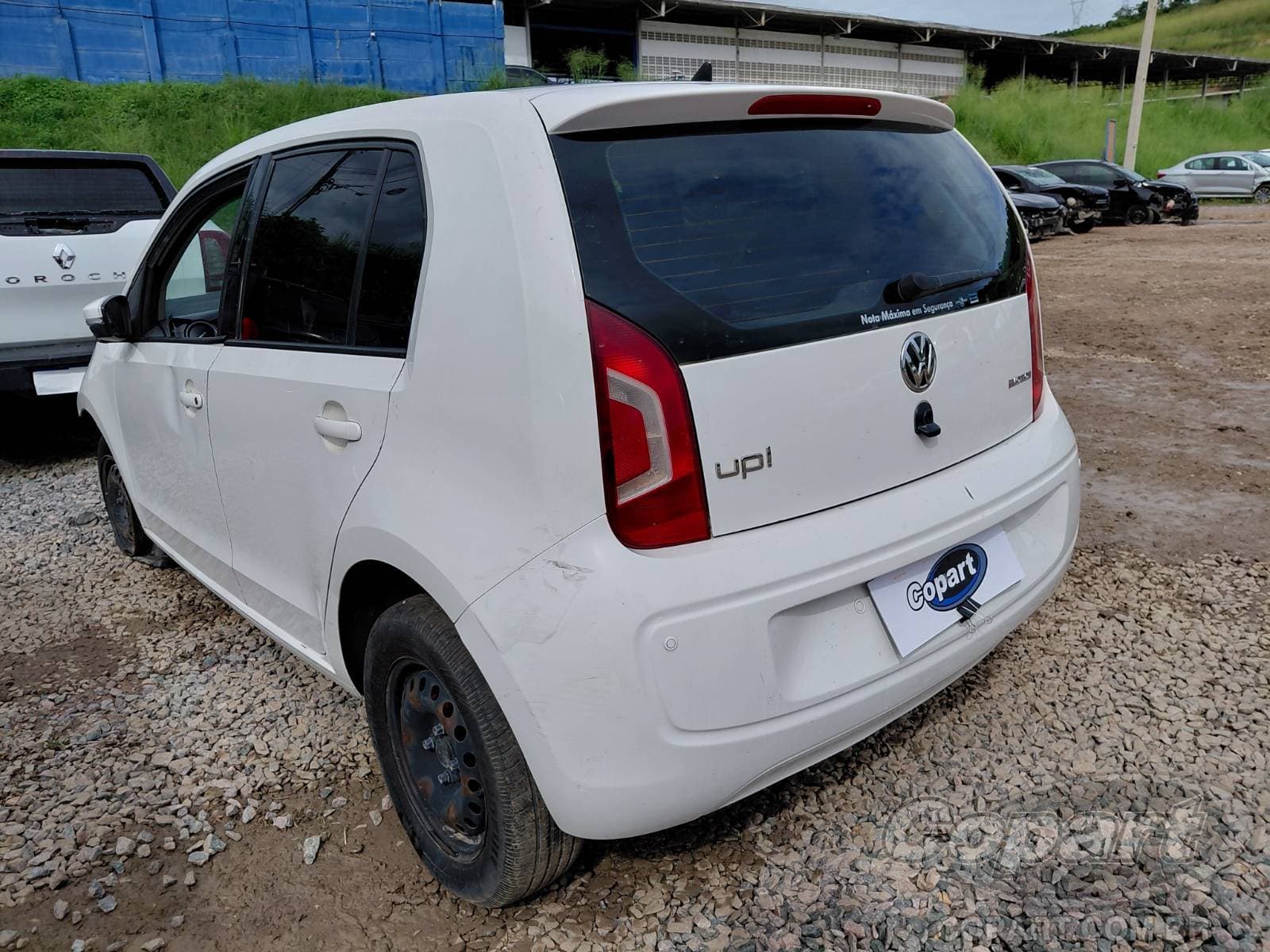 Volkswagen UP 2015 — foto 3