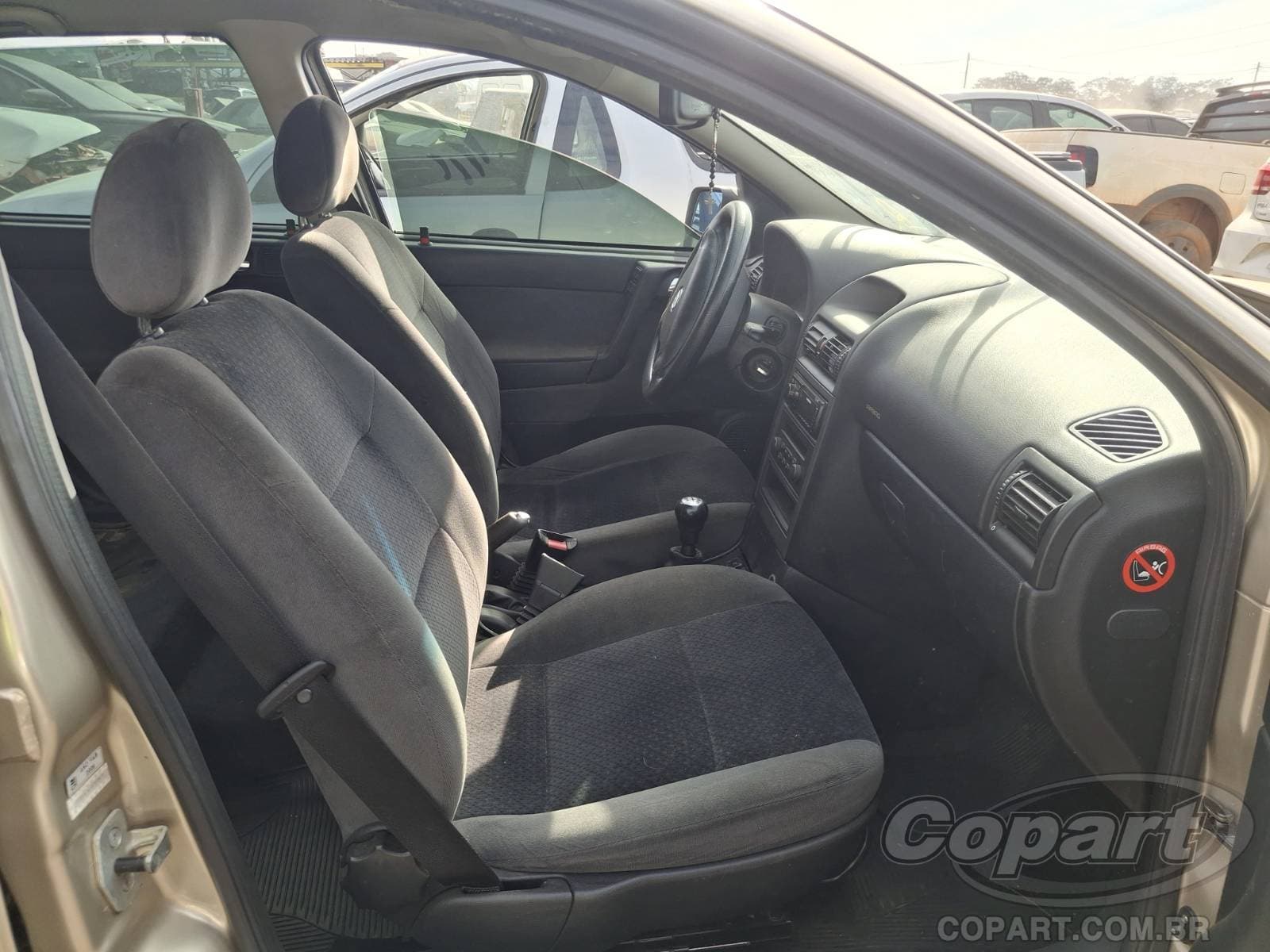 Chevrolet Astra Sedan 2007 — foto 5