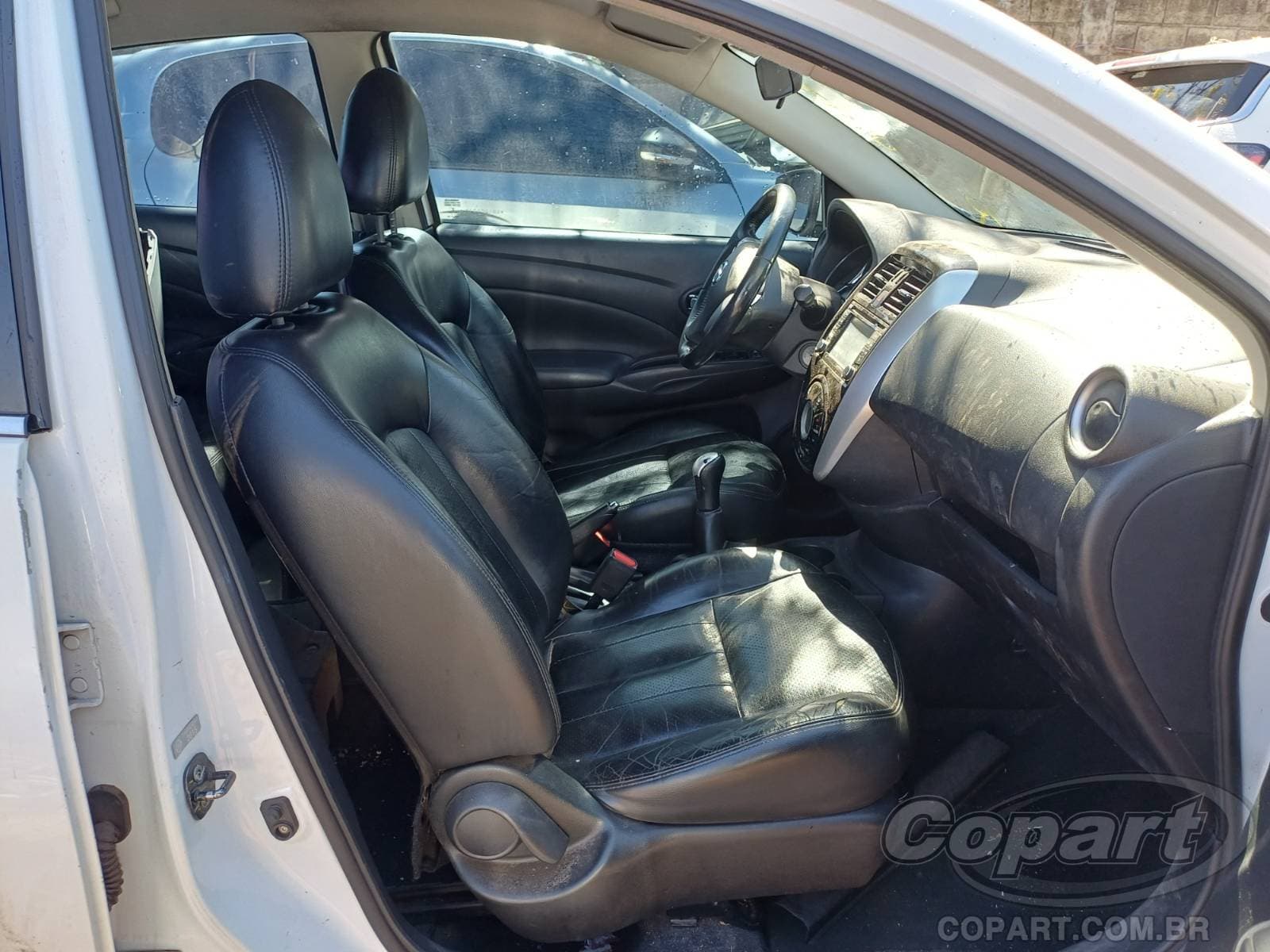 Nissan Versa 2016 — foto 5