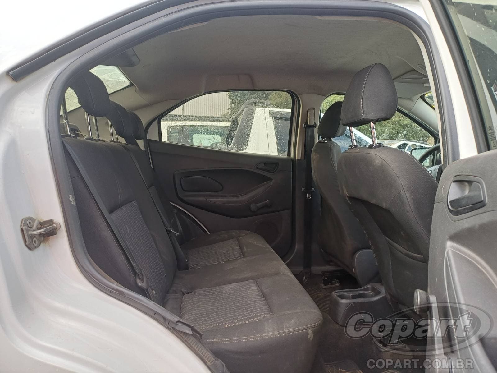 Ford KA Sedan 2018 — foto 6