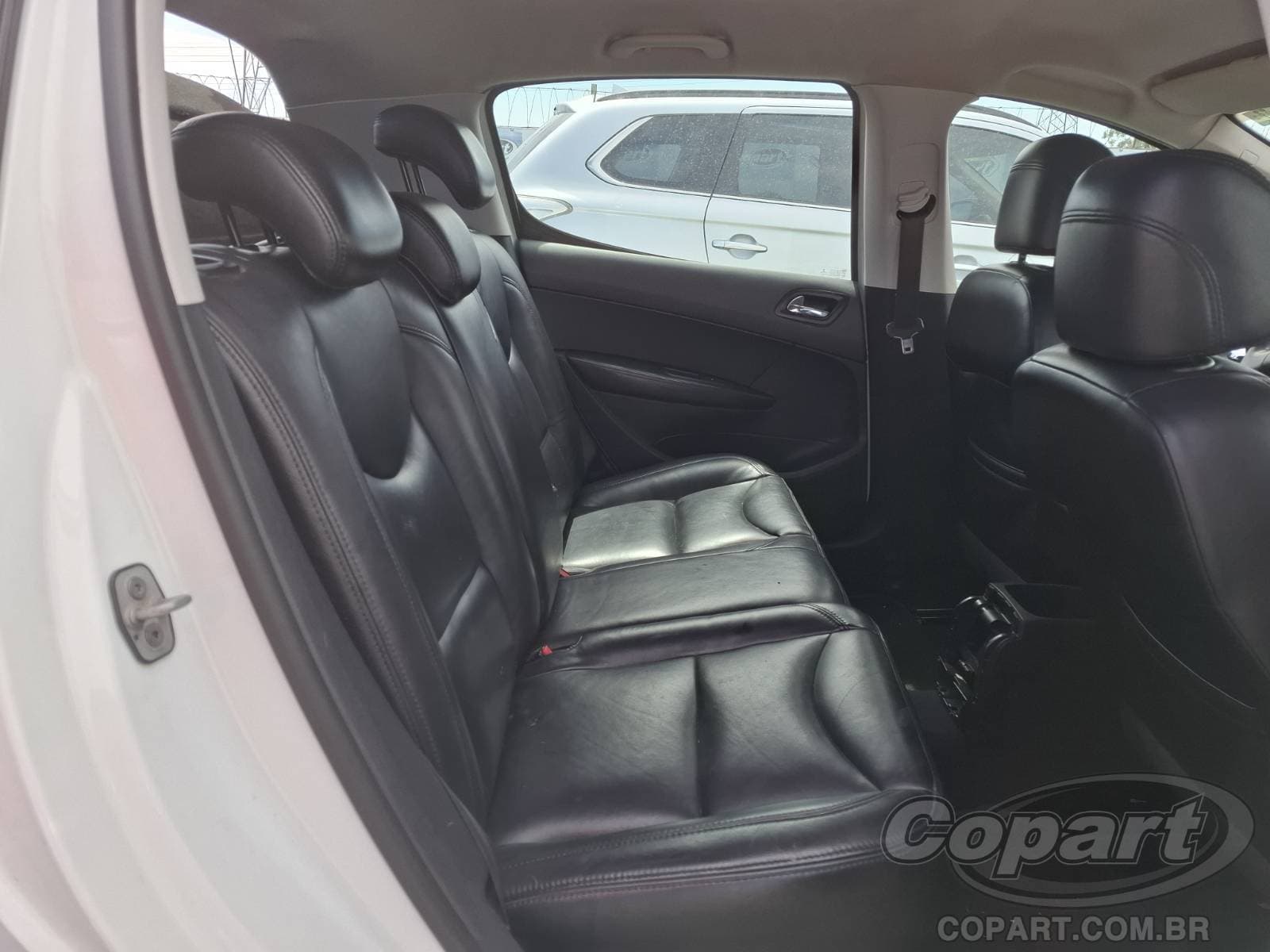 Peugeot 308 2013 — foto 6