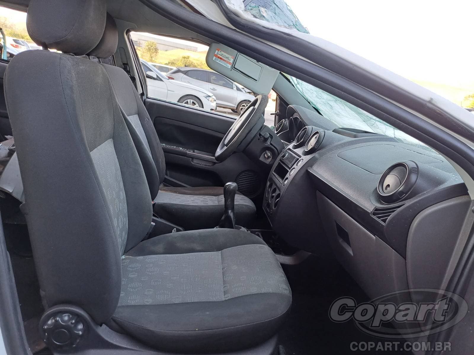 Ford Fiesta 2013 — foto 5