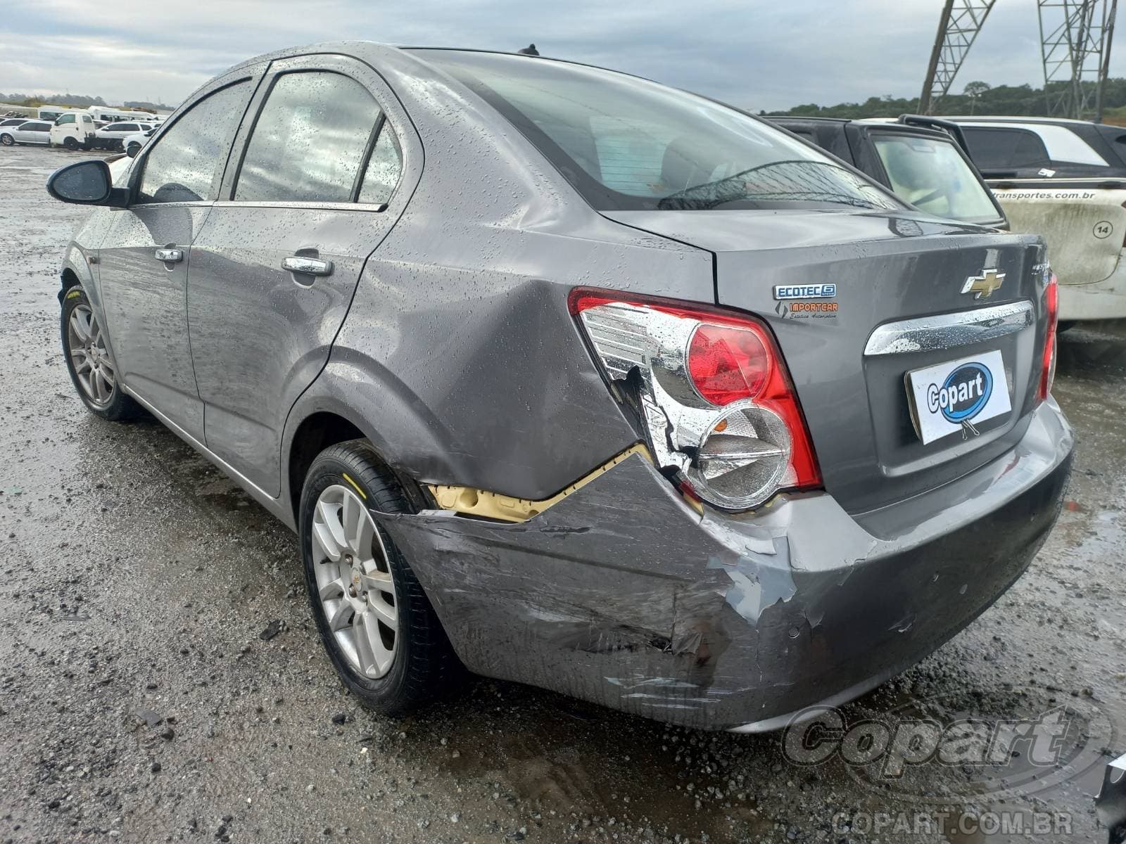Chevrolet Sonic Sedan 2012 — foto 3