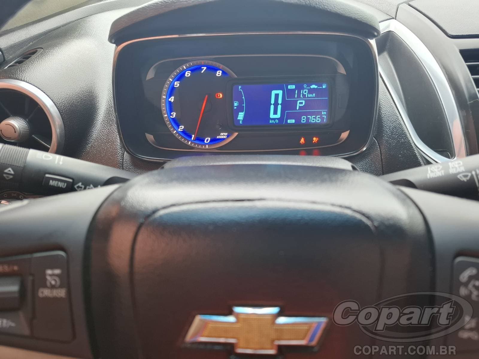 Chevrolet Tracker 2015 — foto 8