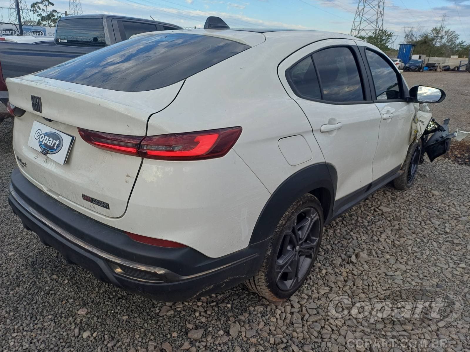 Fiat Fastback 2023 — foto 4