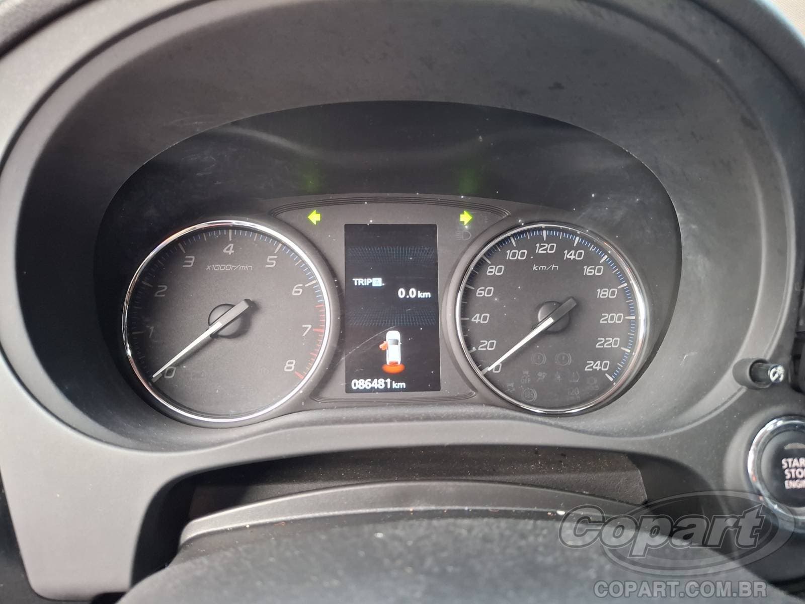 Mitsubishi Outlander 2018 — foto 8