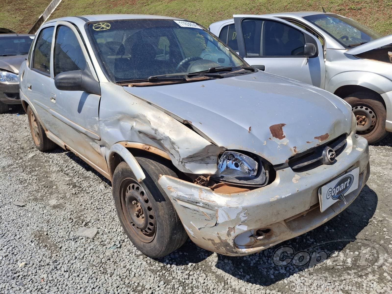 Chevrolet Corsa Sedan 1.0 16V MPFI 2001