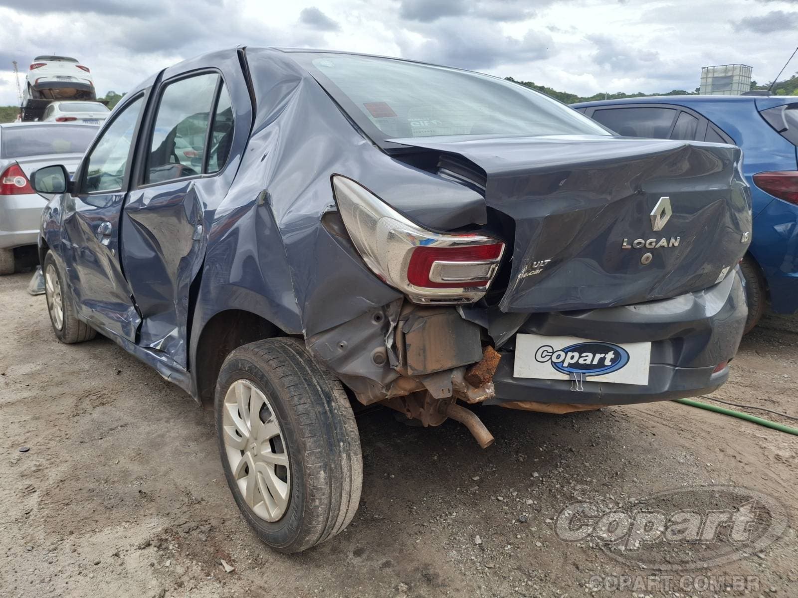 Renault Logan 2014 — foto 3