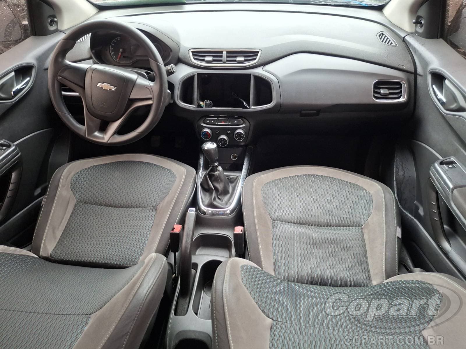 Chevrolet Onix 2015 — foto 9