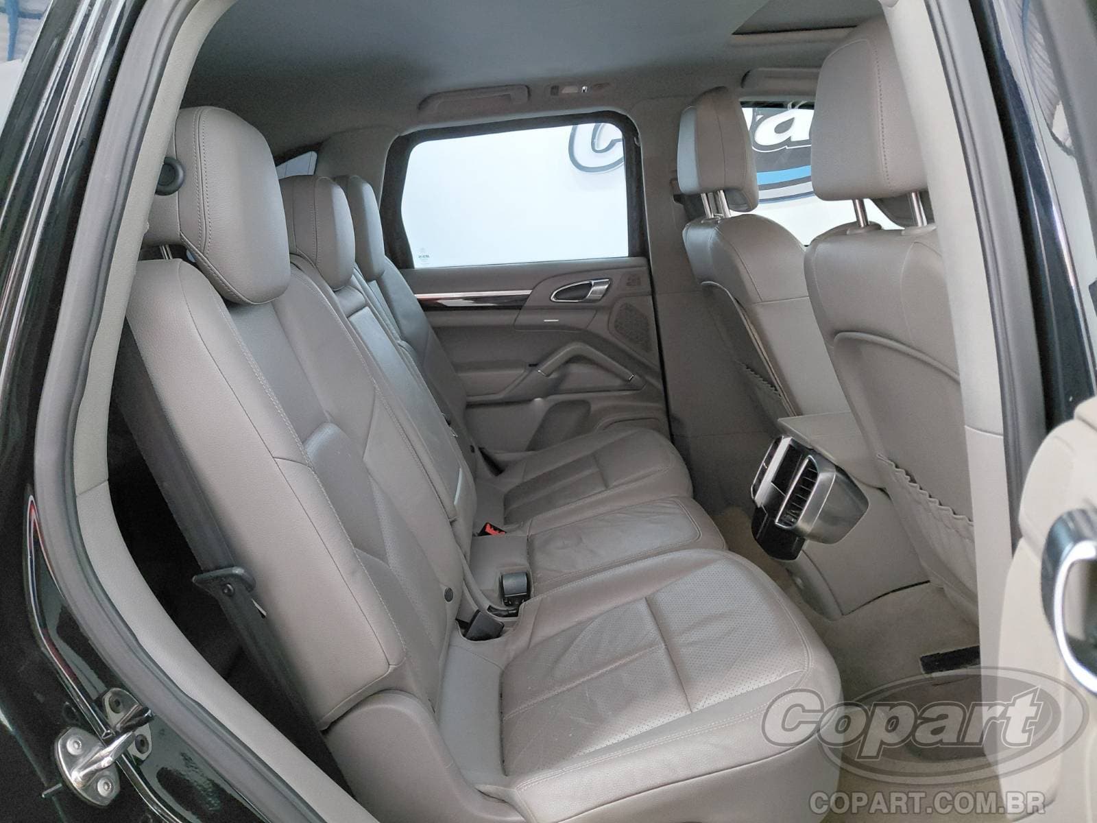 Porsche Cayenne 2013 — foto 6