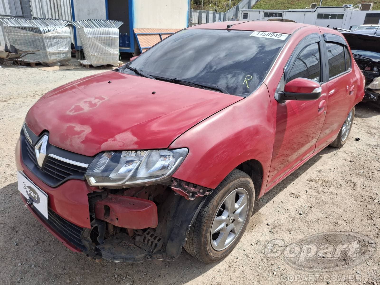 Renault Logan 2017 — foto 2