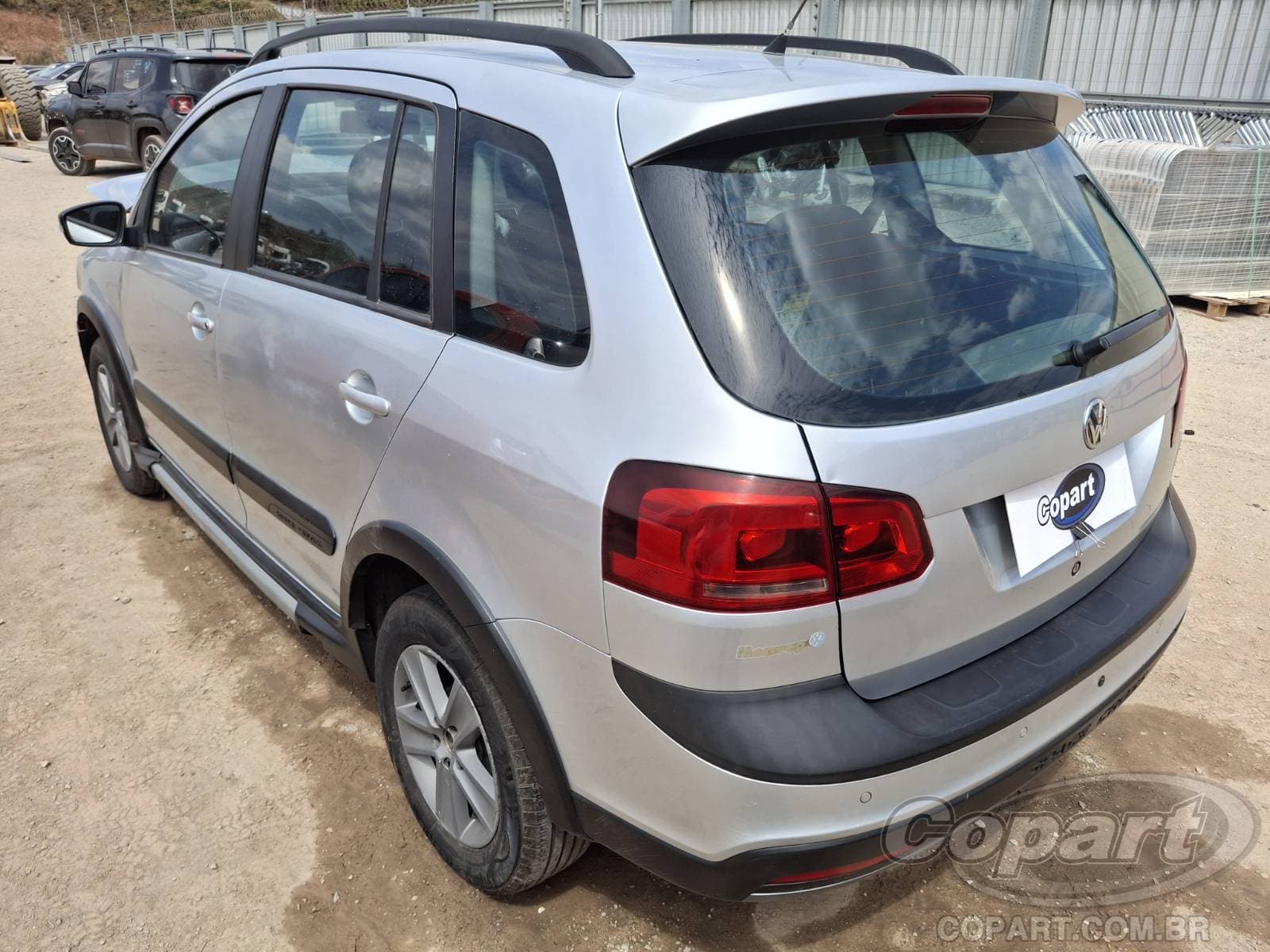 Volkswagen Spacefox 2012 — foto 3