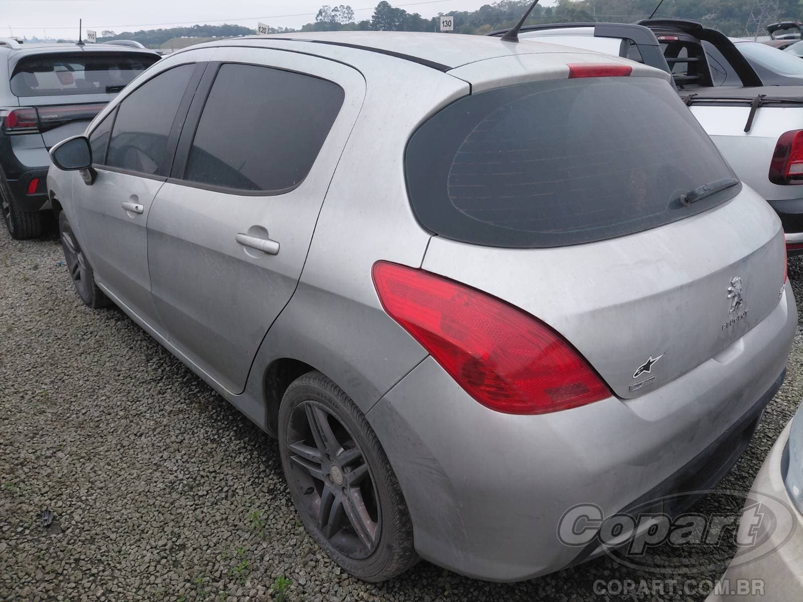 Peugeot 308 2014 — foto 3
