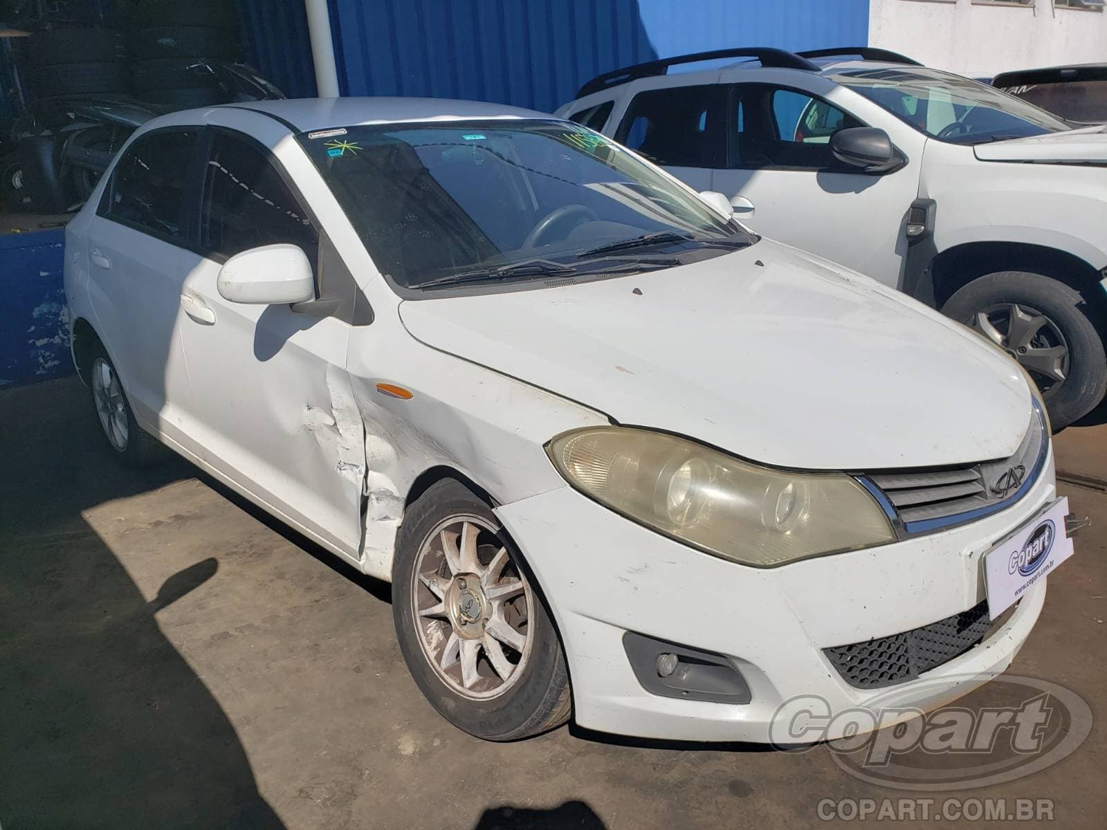 Chery Celer Sedan 2013 — foto 1