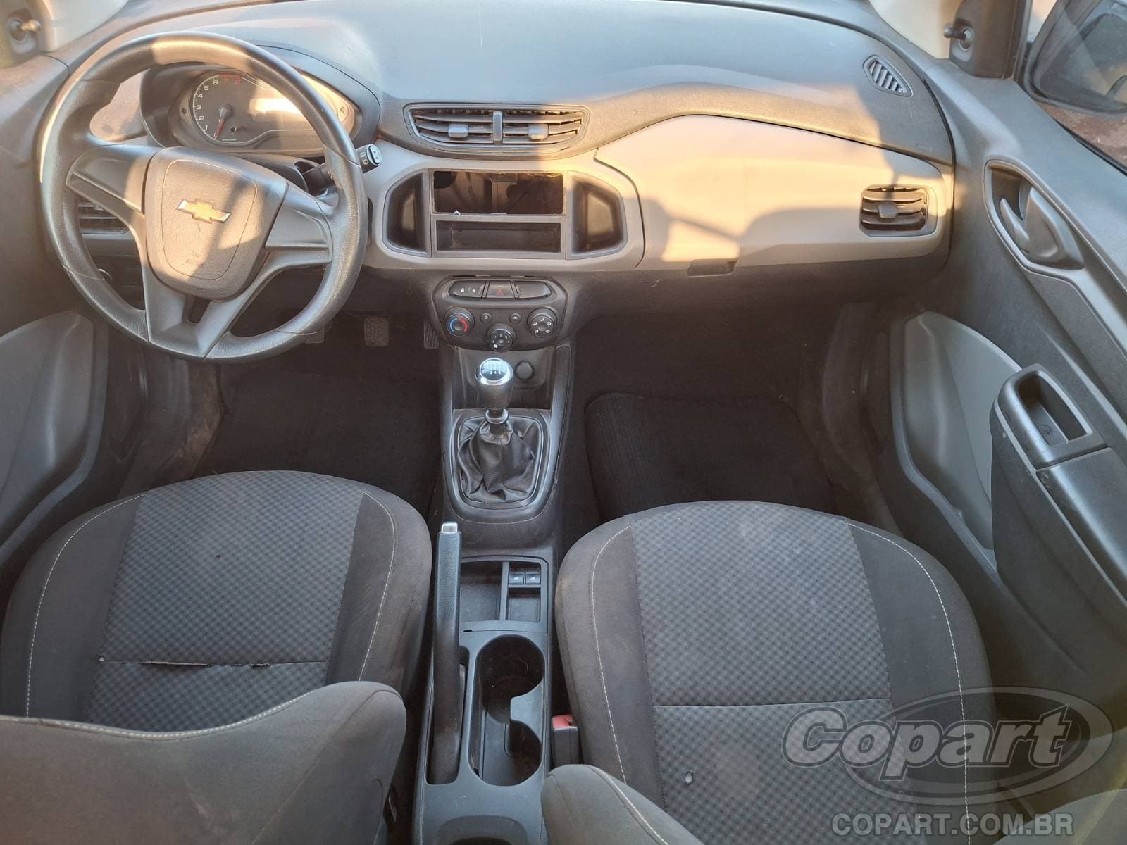 Chevrolet Onix 2019 — foto 9