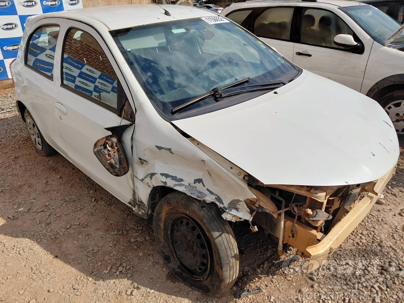 Toyota Etios 1.3 16V 2014