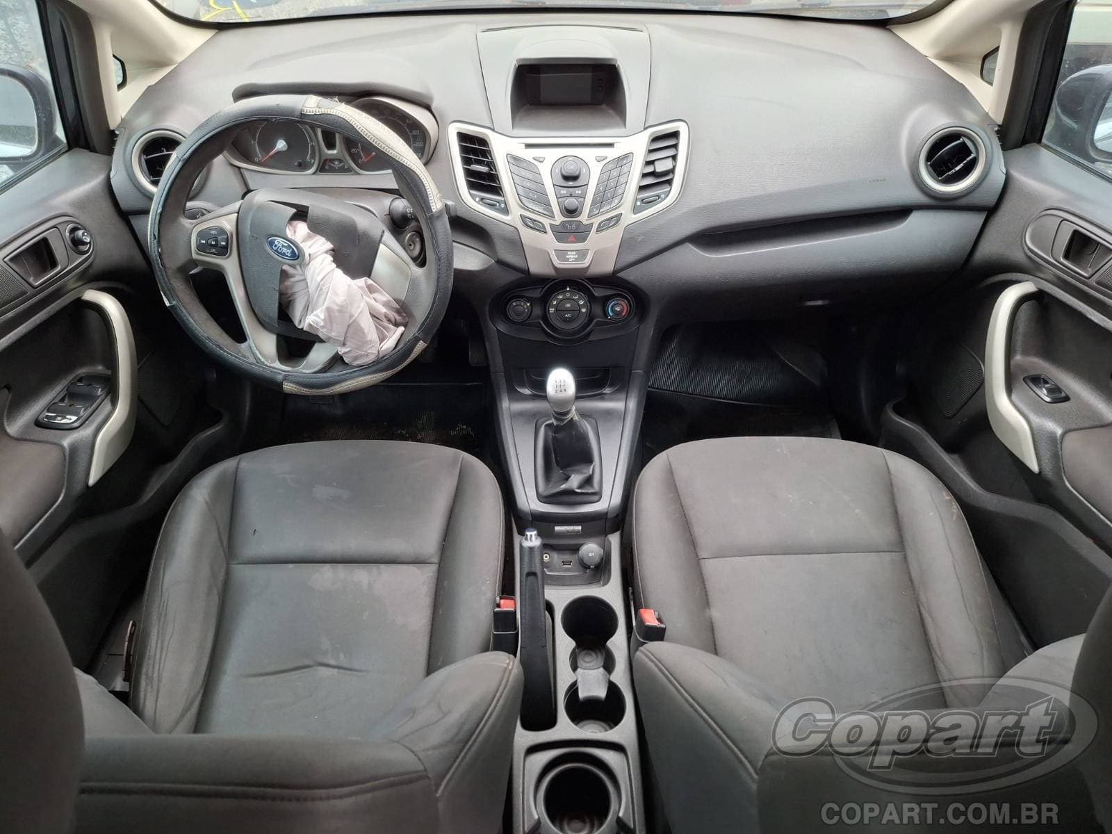 Ford Fiesta 2012 — foto 9