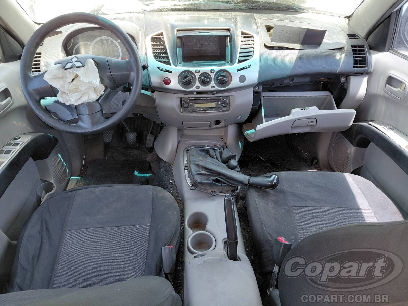 Mitsubishi L200 Triton 2013 — foto 9