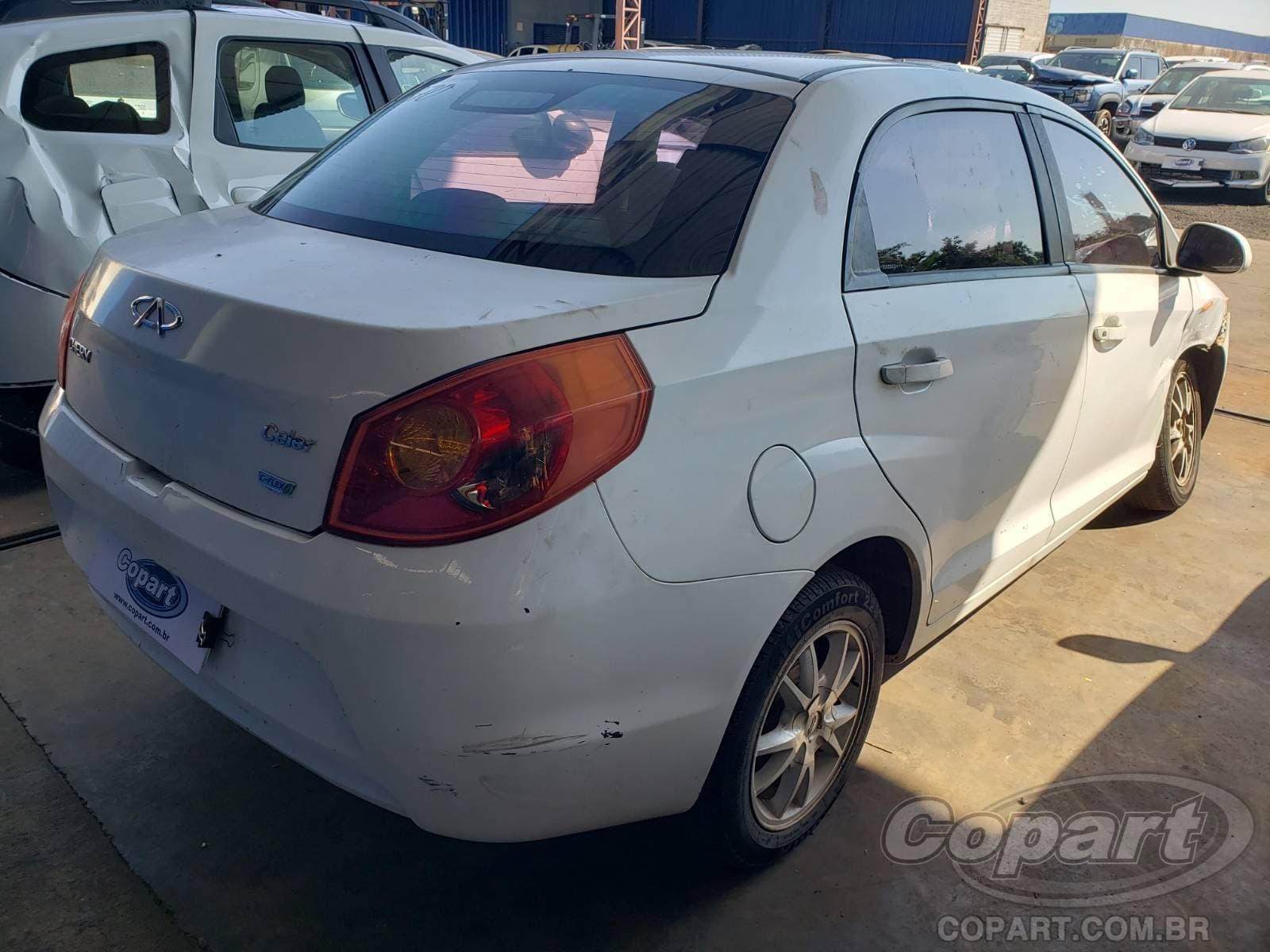 Chery Celer Sedan 2013 — foto 4