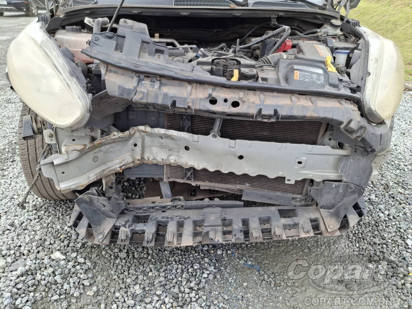 Ford Fiesta 2014 — foto 14