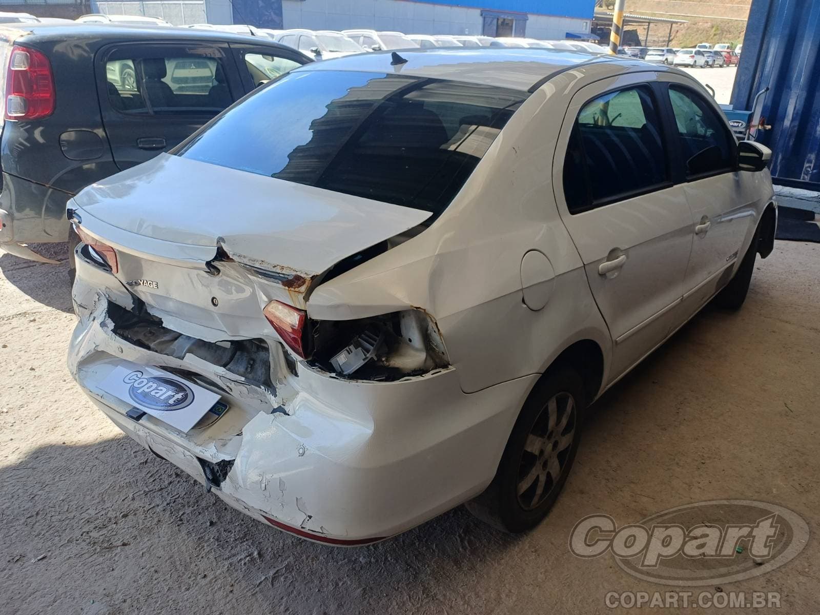 Volkswagen Voyage 2015 — foto 4