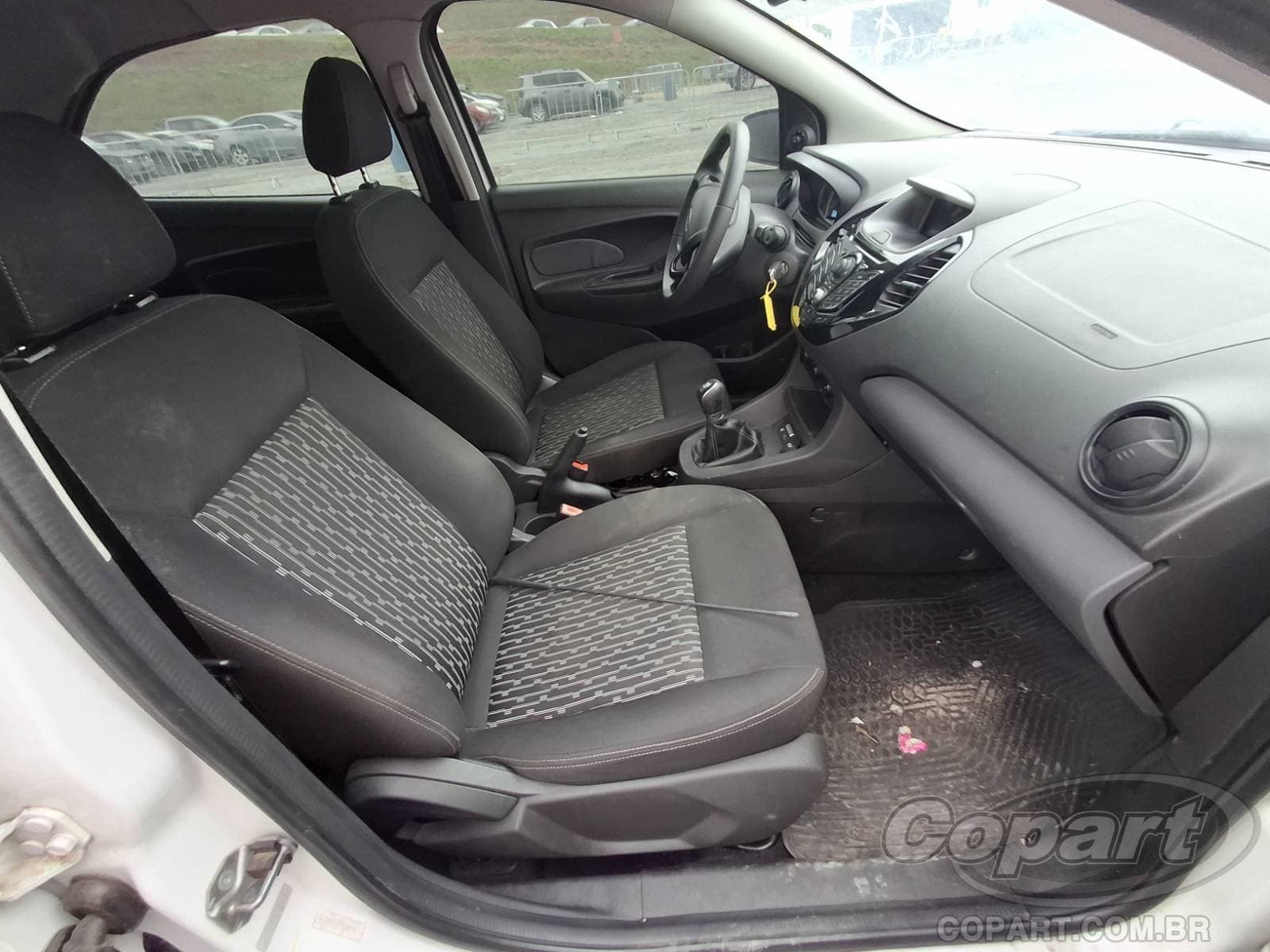 Ford KA Sedan 2018 — foto 5