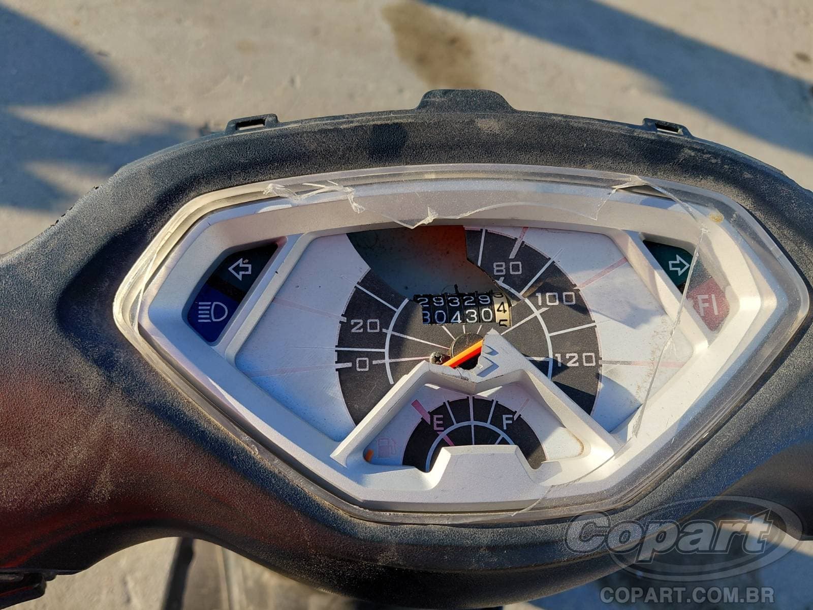 Suzuki Burgman I 2012 — foto 9