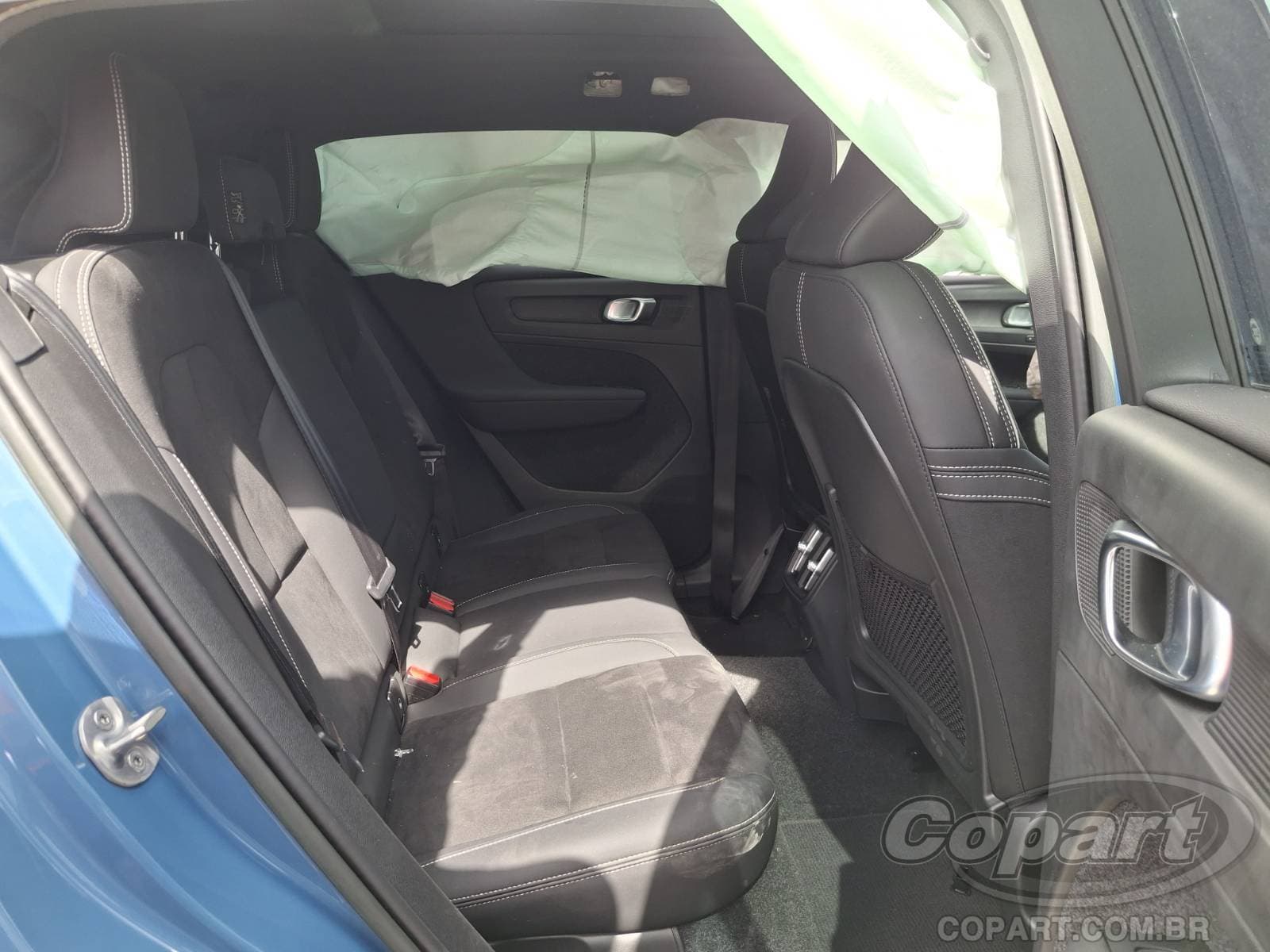 Volvo Xc40 2023 — foto 6