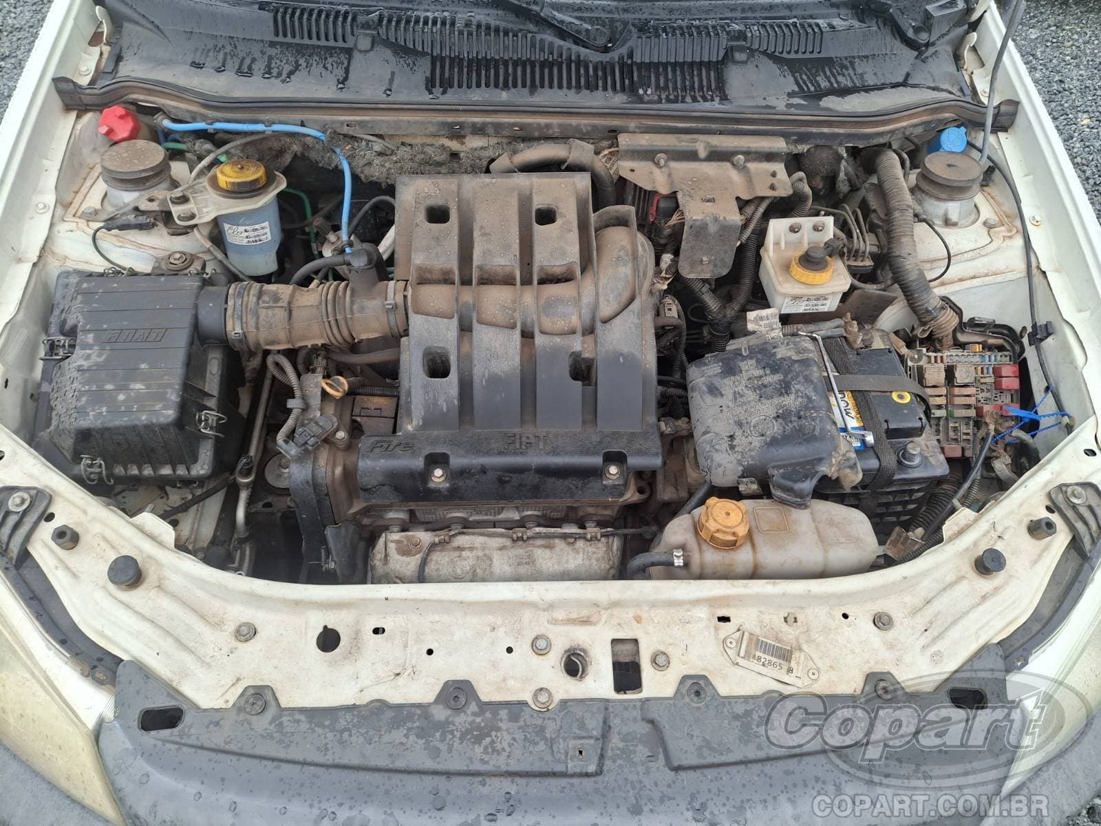 Fiat Strada 2016 — foto 7